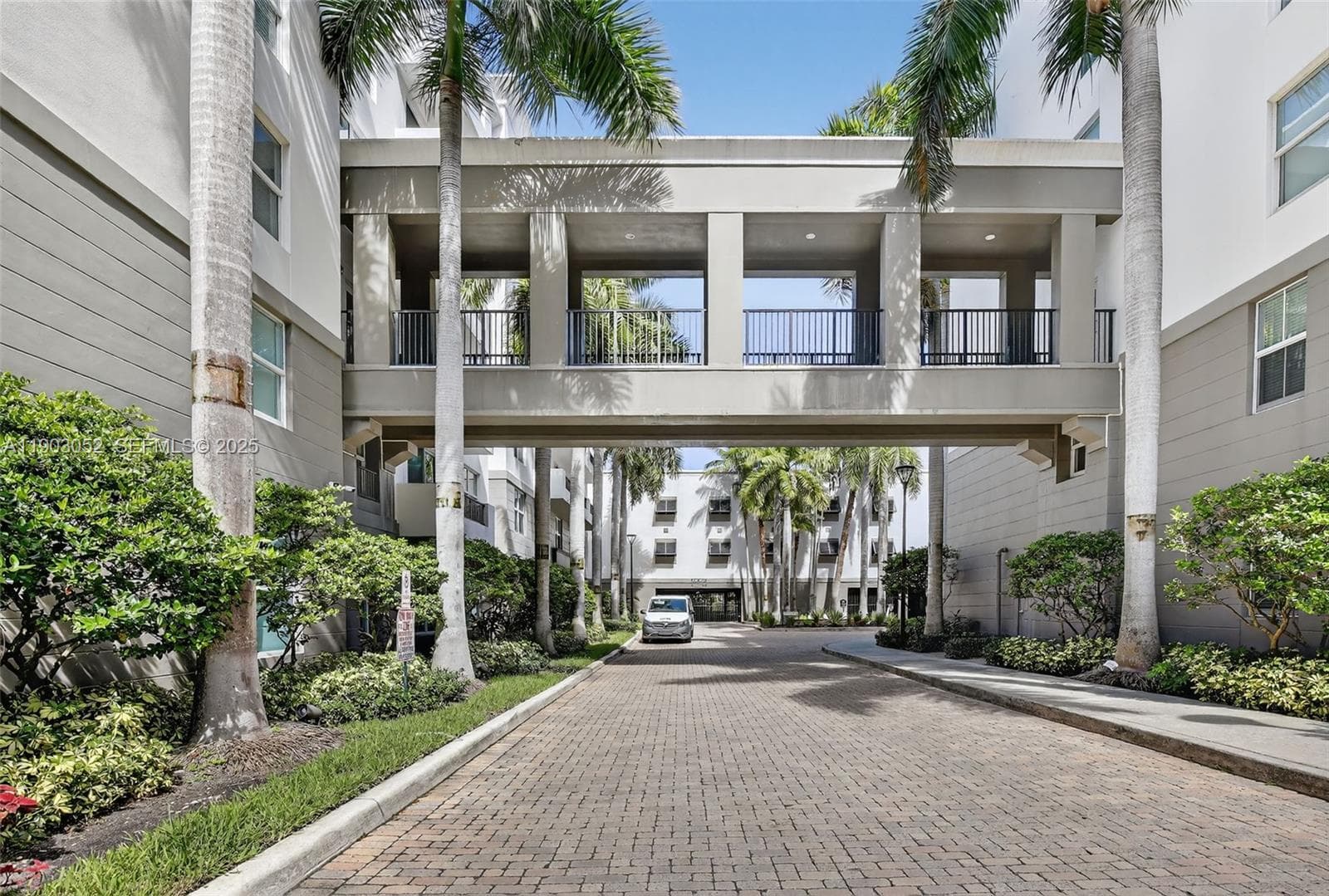 Lauderdale One · #508 in Fort Lauderdale - Photo 4