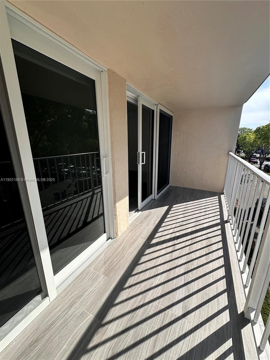 Kings Creek South · #B-315 in Miami - Photo 18