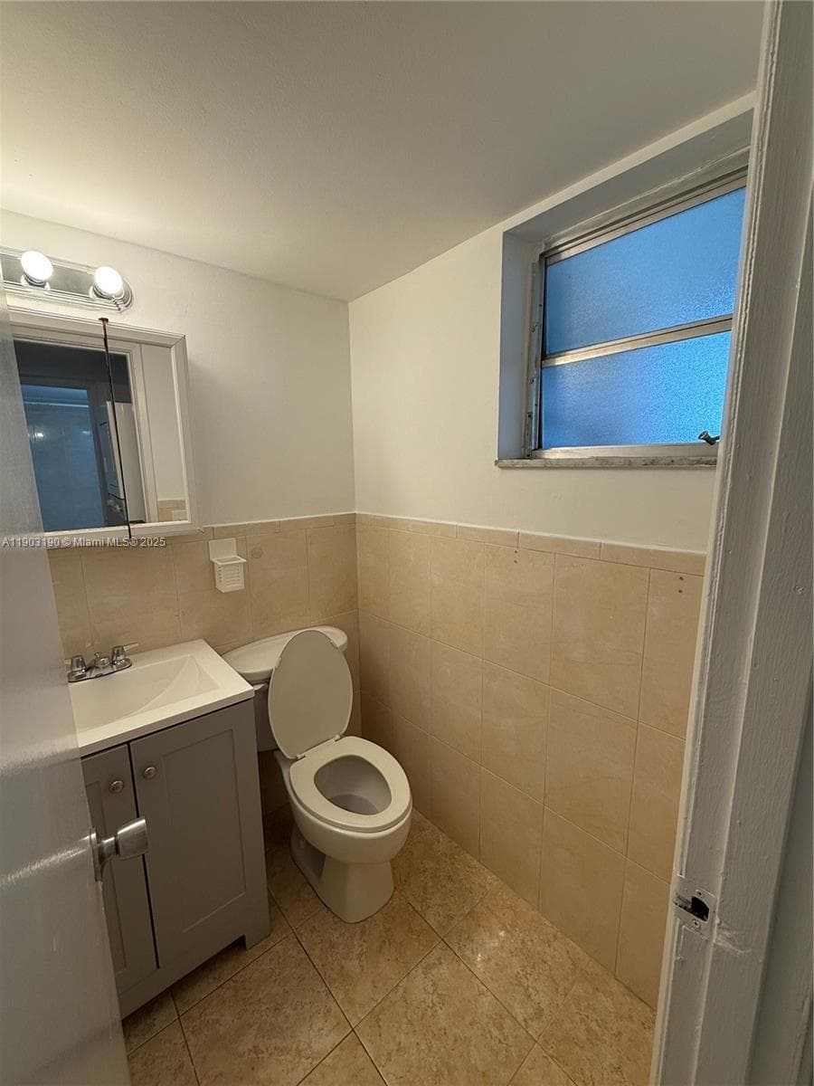 SAN MARCO CONDO · #403 in Miami - Photo 6