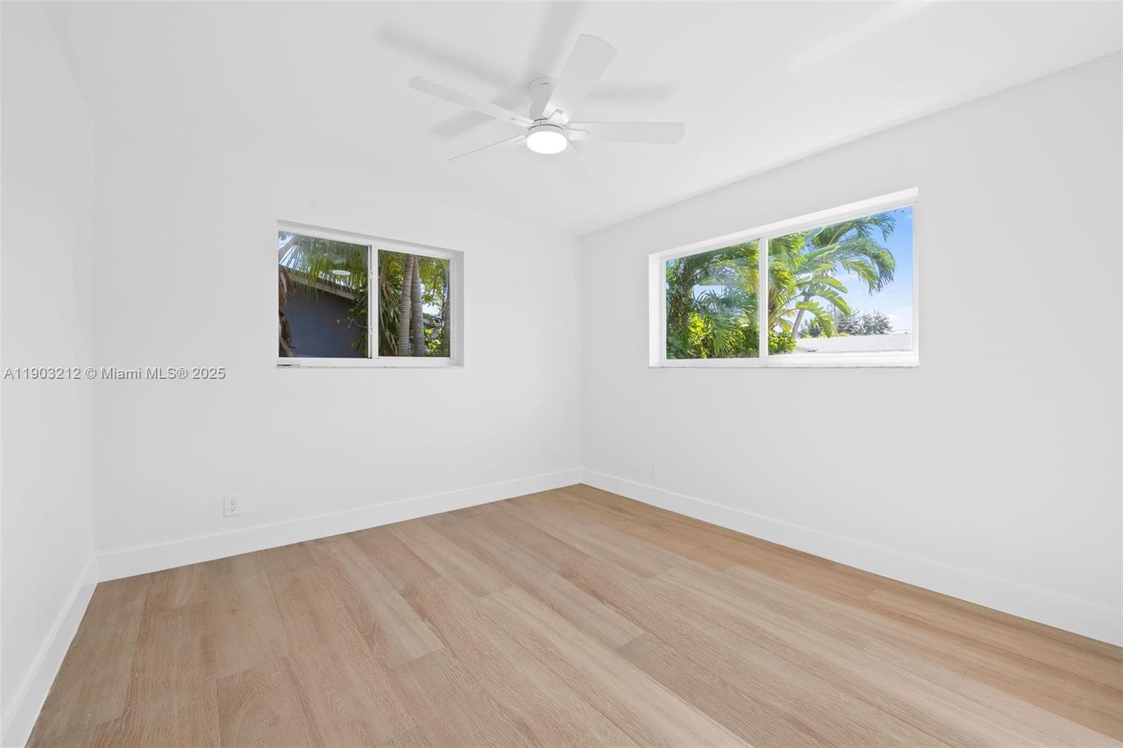 3207 Wilson St photo 13