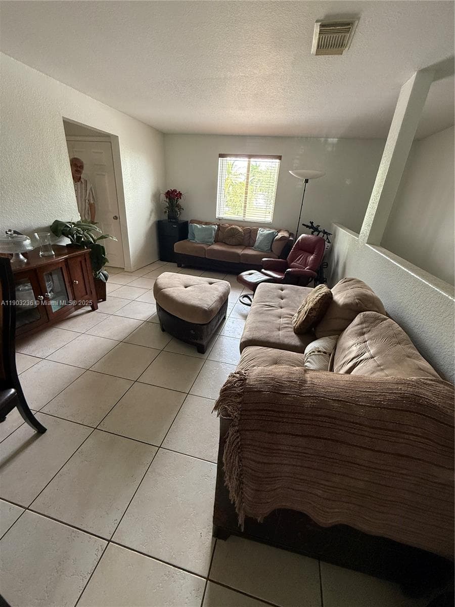 DORAL GRAND CONDO · #76 in Doral - Photo 13