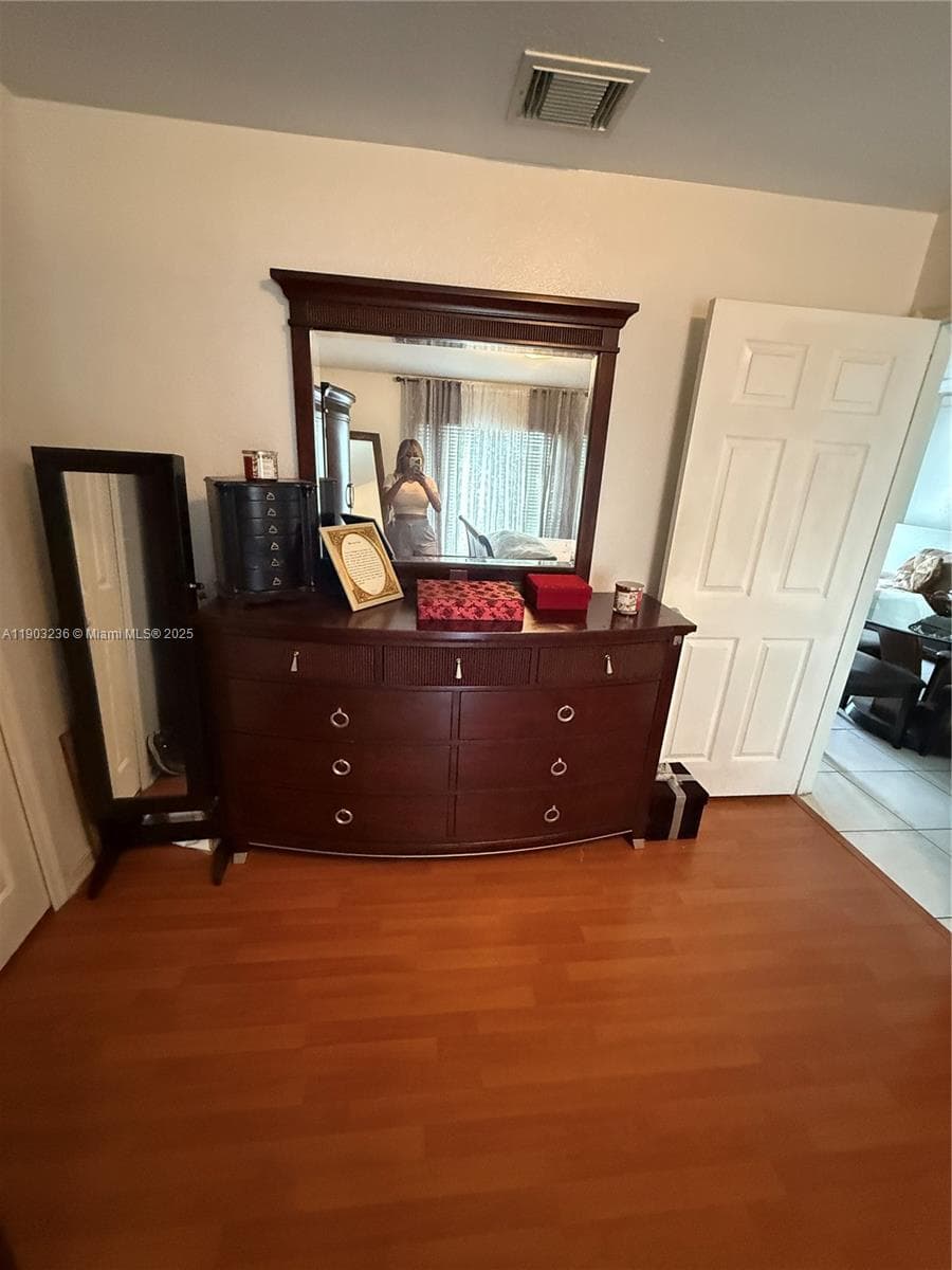 DORAL GRAND CONDO · #76 in Doral - Photo 10