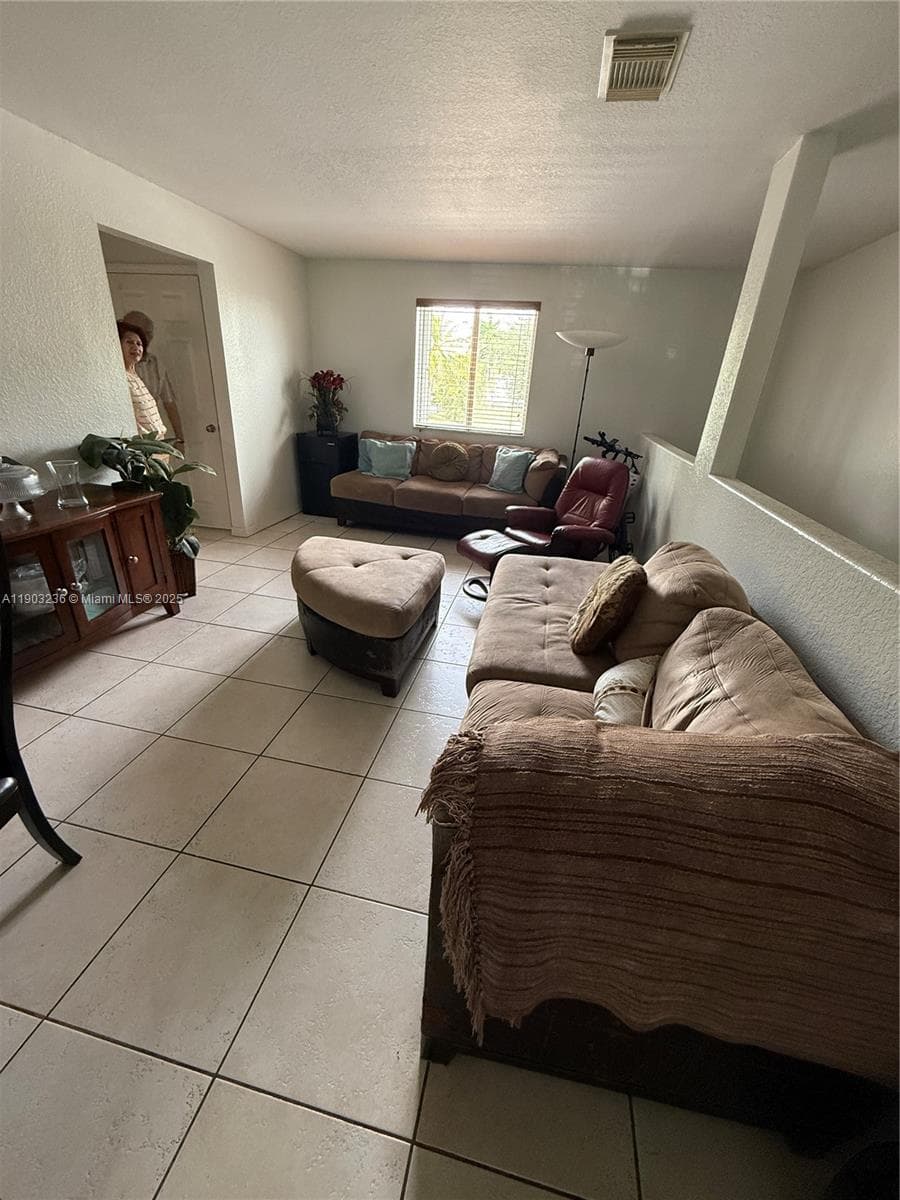 DORAL GRAND CONDO · #76 in Doral - Photo 14