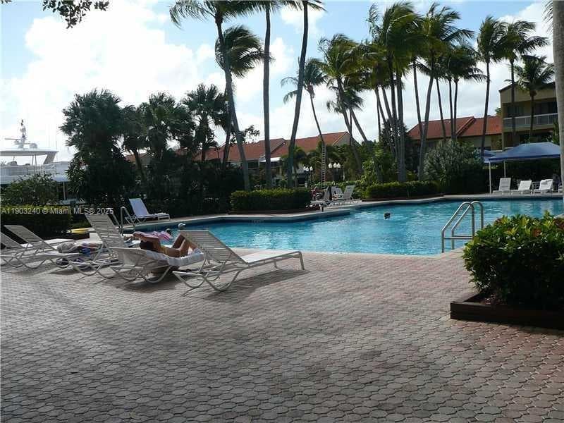 PORTSVIEW @ THE WATERWAYS · #211 in Aventura - Photo 15