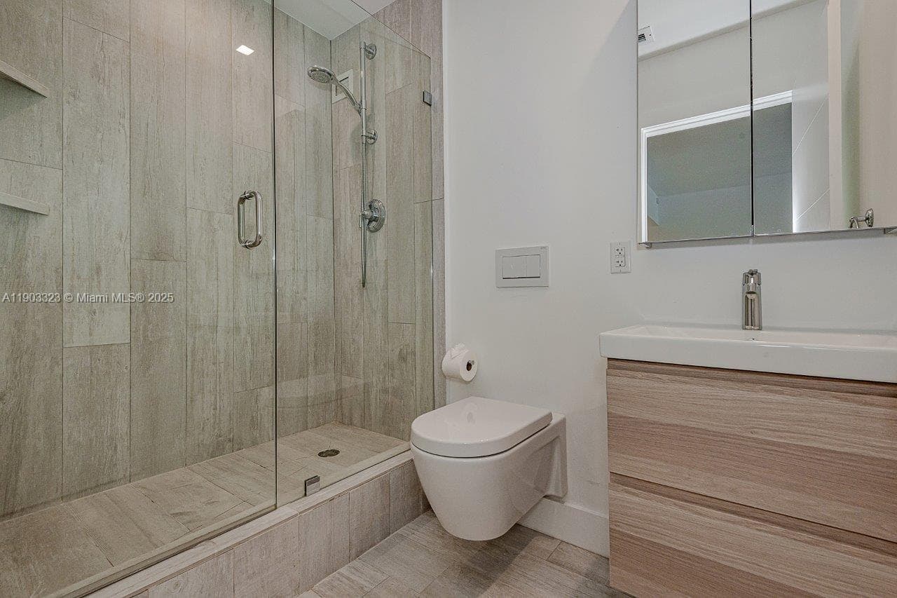 Roney Palace · #PH21 in Miami Beach - Photo 22