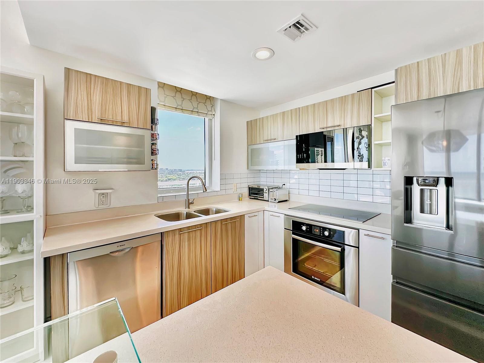EDEN HOUSE CONDO · #PH2 in Miami Beach - Photo 4
