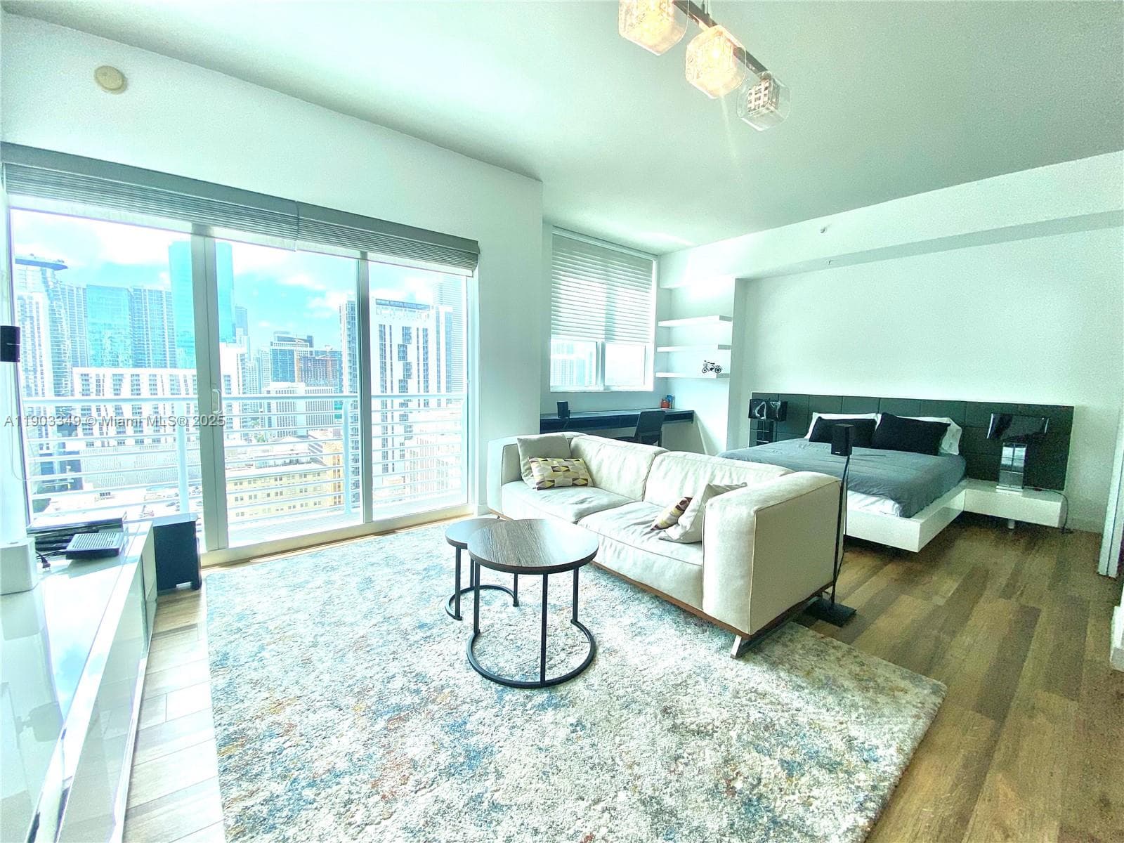 Loft Downtown II · #2904 in Miami - Photo 3
