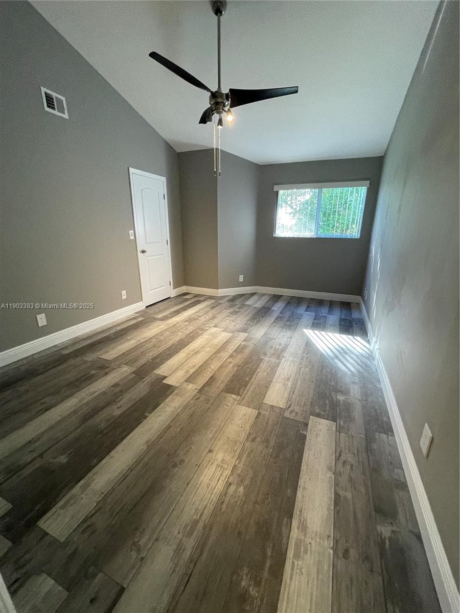 SUMMER LAKE · #203 in Oakland Park - Photo 7