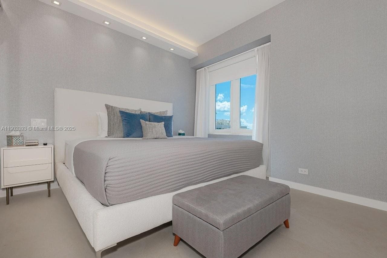 Roney Palace · #PH20 in Miami Beach - Photo 16