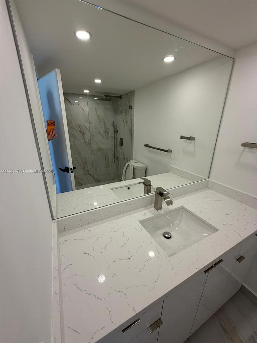 DESOTO PARK CONDO · #511 in Hallandale Beach - Photo 27