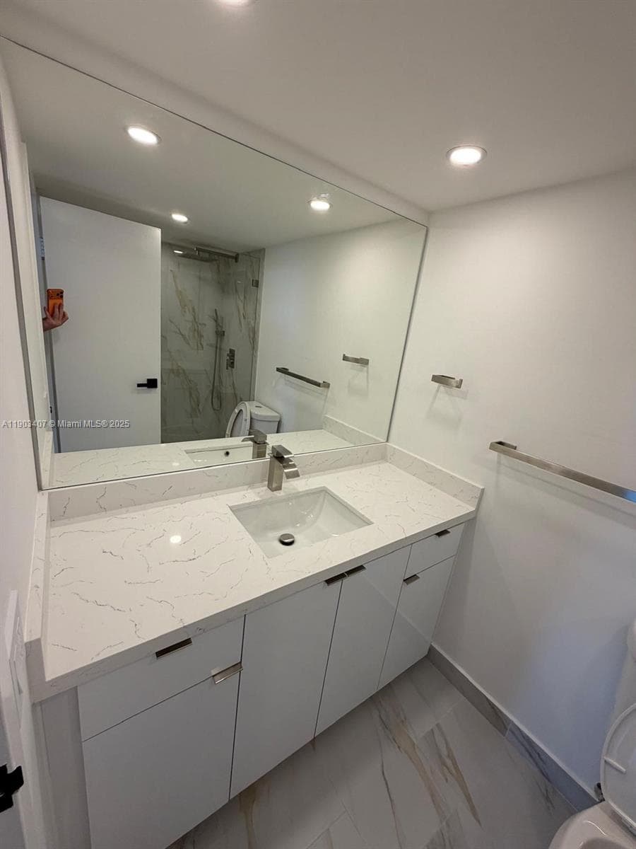 DESOTO PARK CONDO · #511 in Hallandale Beach - Photo 30