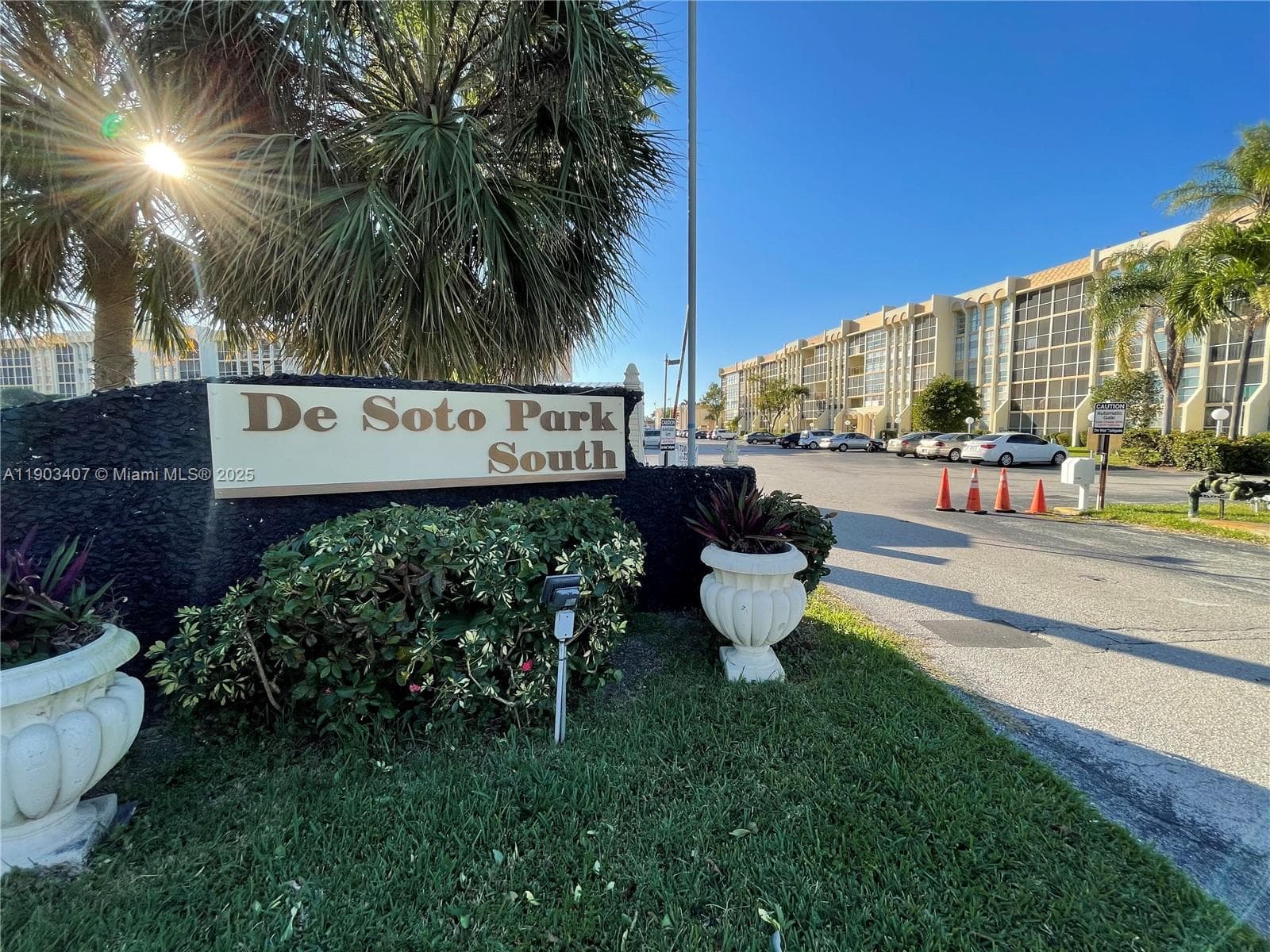 DESOTO PARK CONDO · #511 in Hallandale Beach - Photo 49