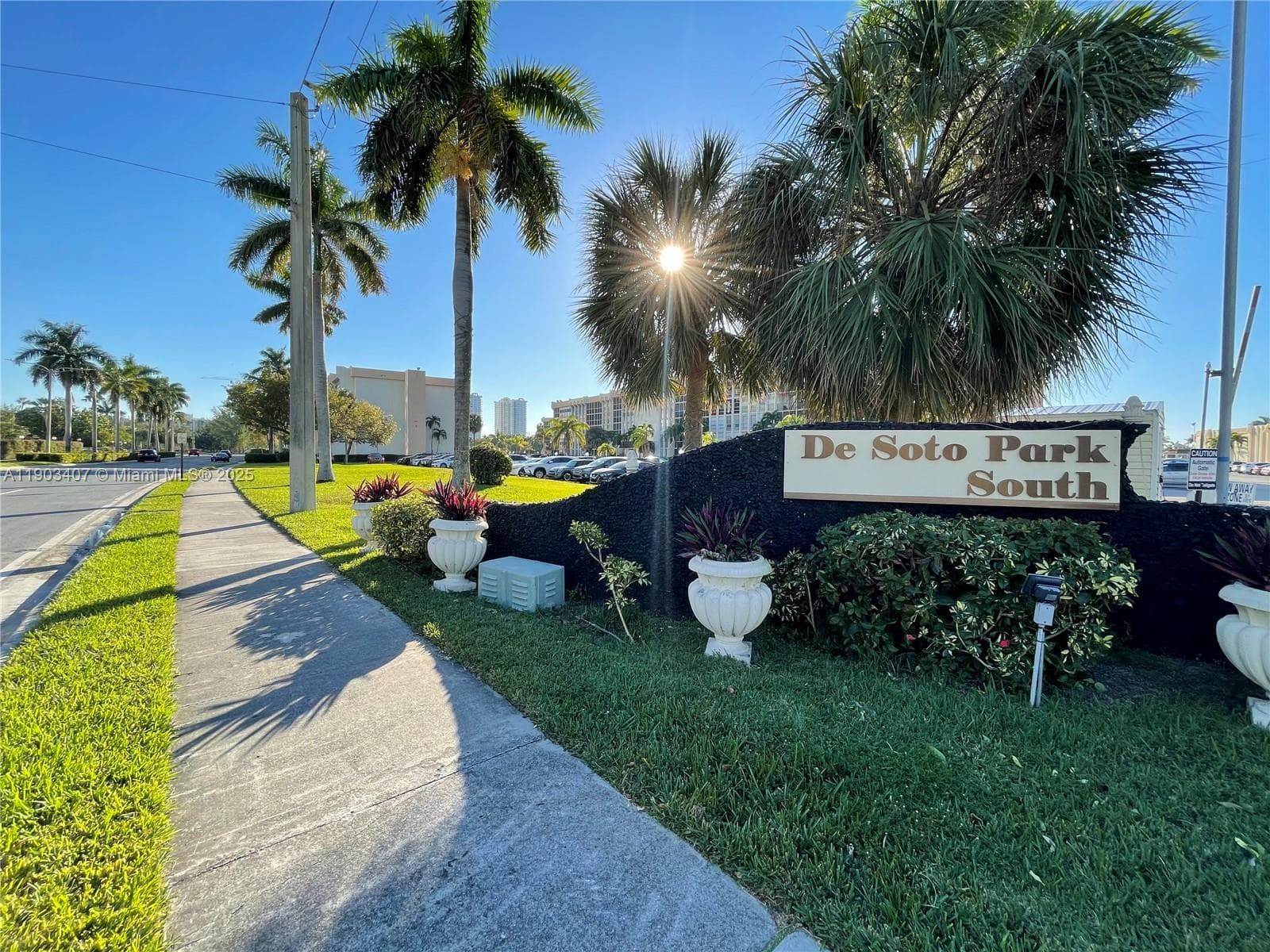 DESOTO PARK CONDO · #511 in Hallandale Beach - Photo 50