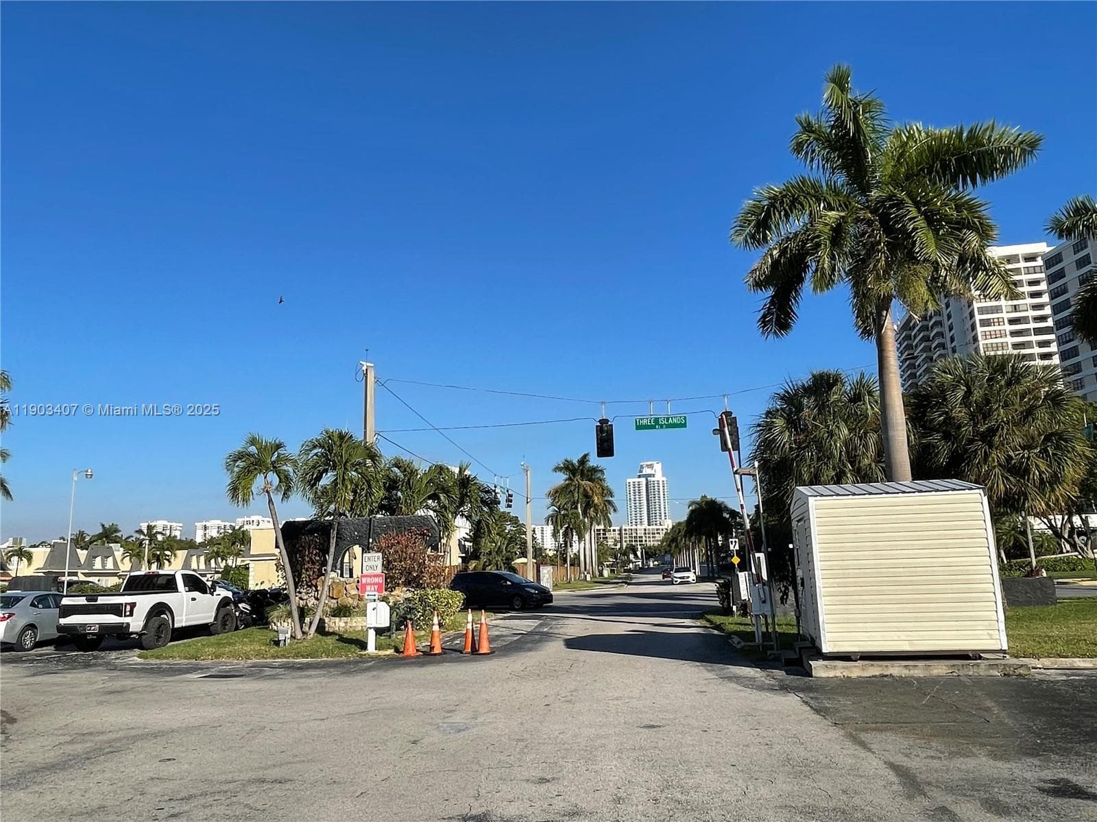 DESOTO PARK CONDO · #511 in Hallandale Beach - Photo 48