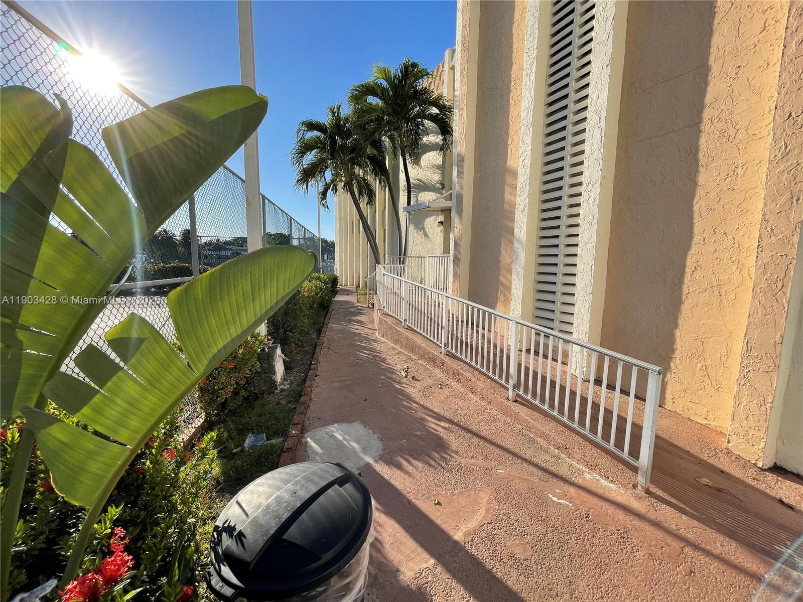 DESOTO PARK CONDO · #501 in Hallandale Beach - Photo 43