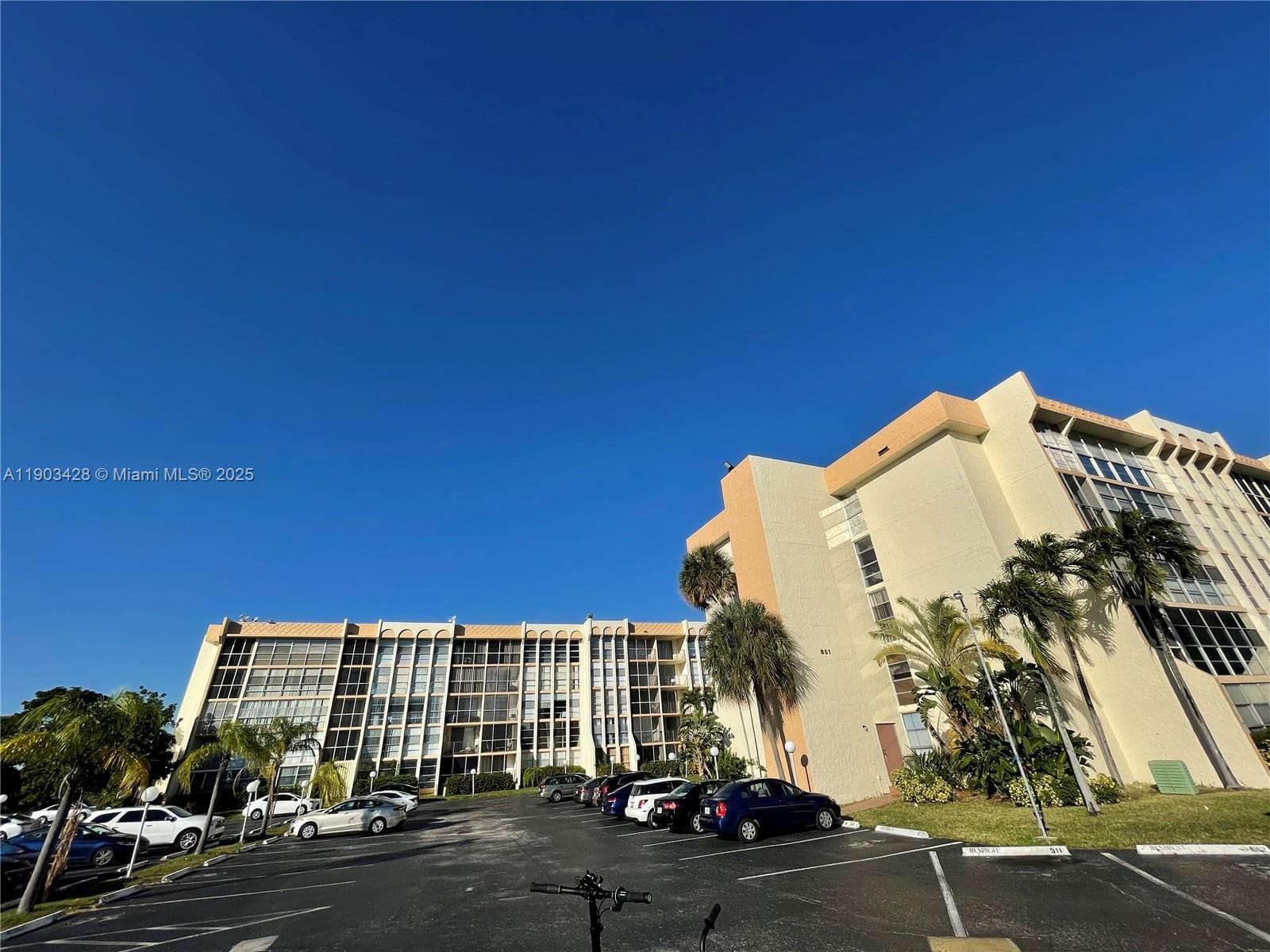 DESOTO PARK CONDO · #501 in Hallandale Beach - Photo 41