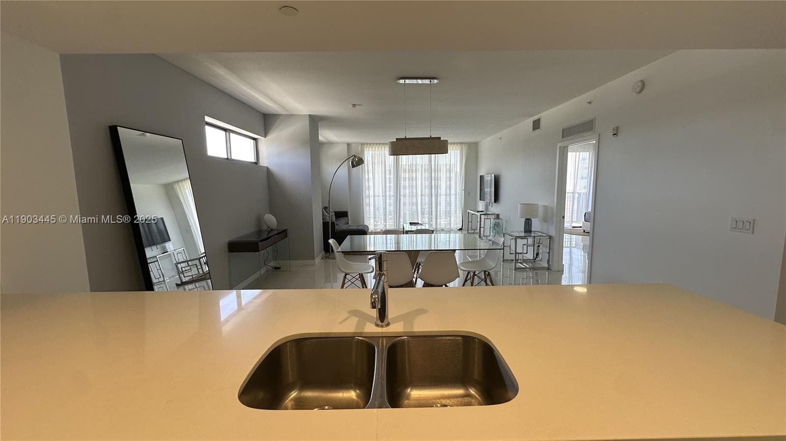 Bay Breeze Residences · #503 in Bay Harbor Islands - Photo 7