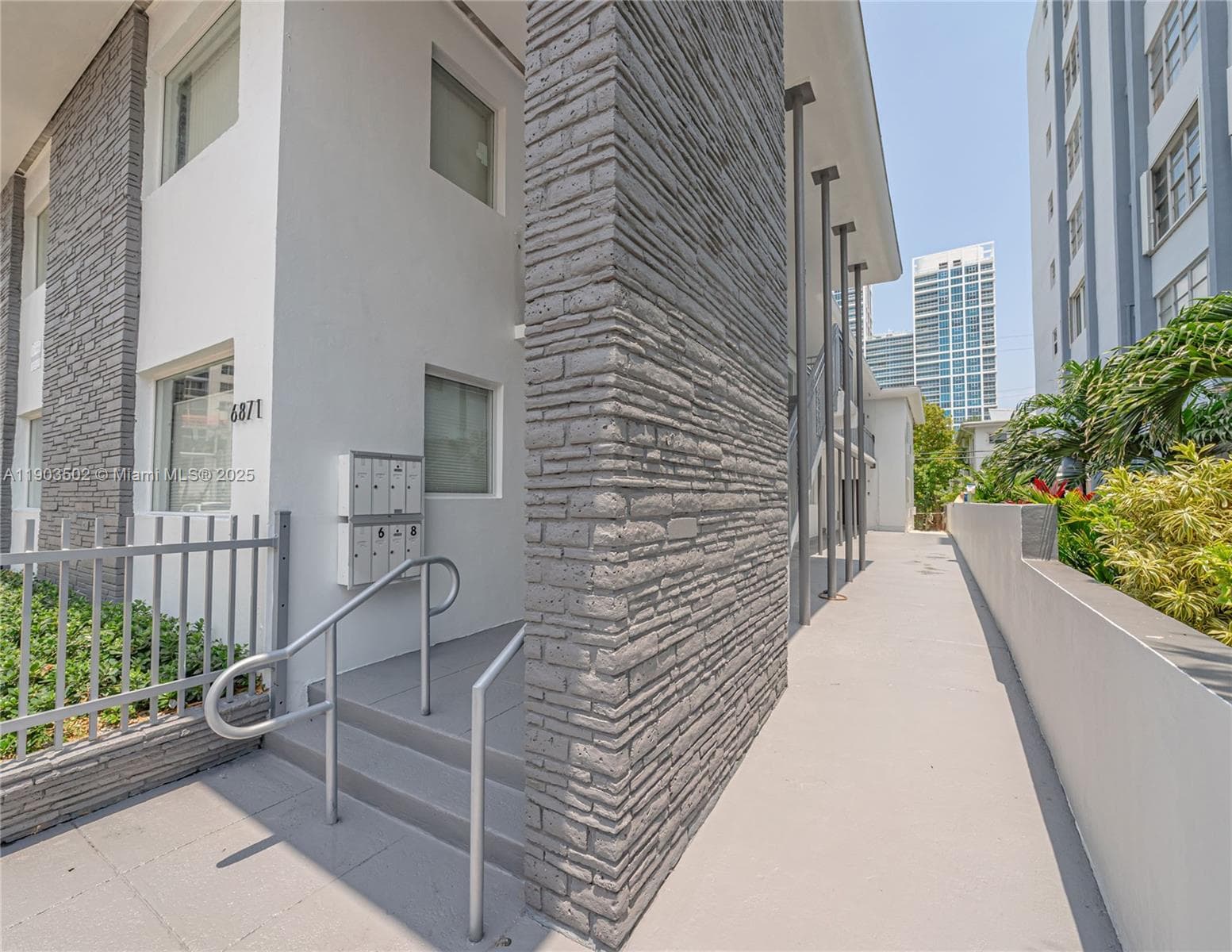 ATLANTIC HEIGHTS · #4 in Miami Beach - Photo 23