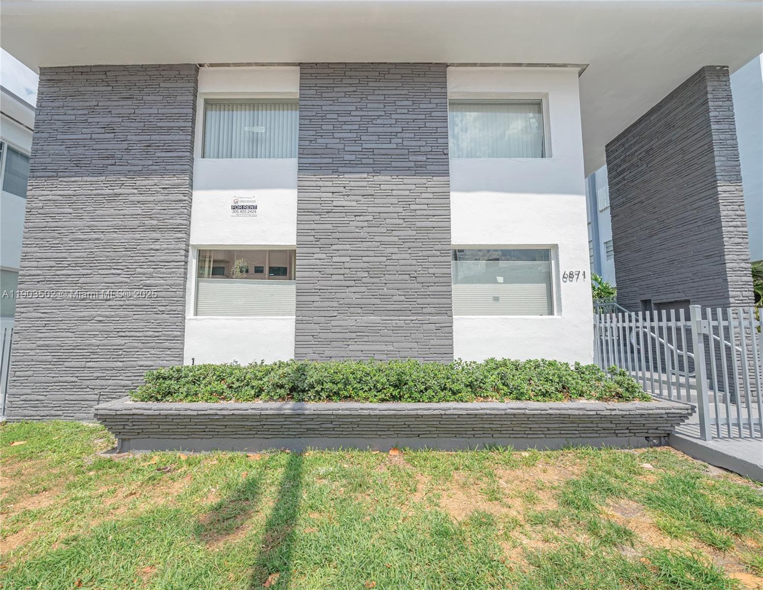 ATLANTIC HEIGHTS · #4 in Miami Beach - Photo 22