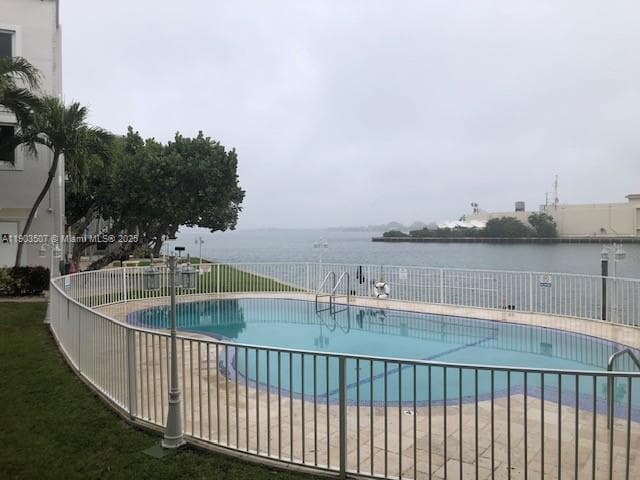 HARBOR ISLAND · #10A in North Bay Village - Photo 3