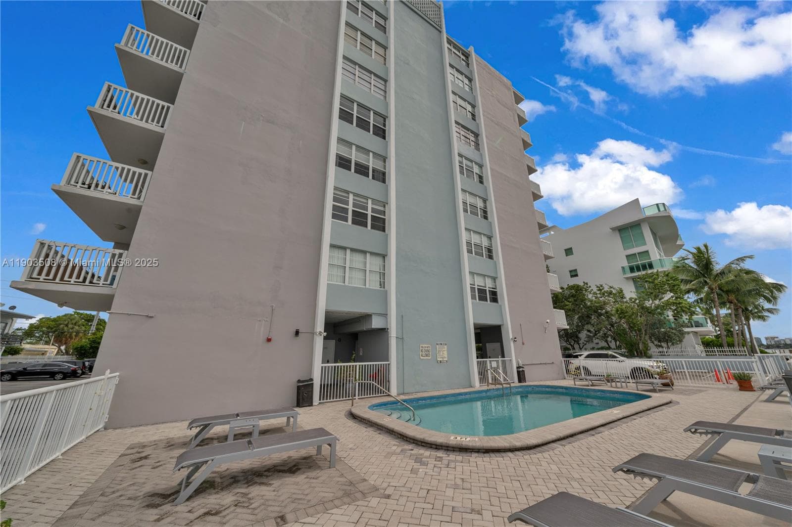 VILLA BAY VISTA CONDO · #505 in Miami Beach - Photo 17