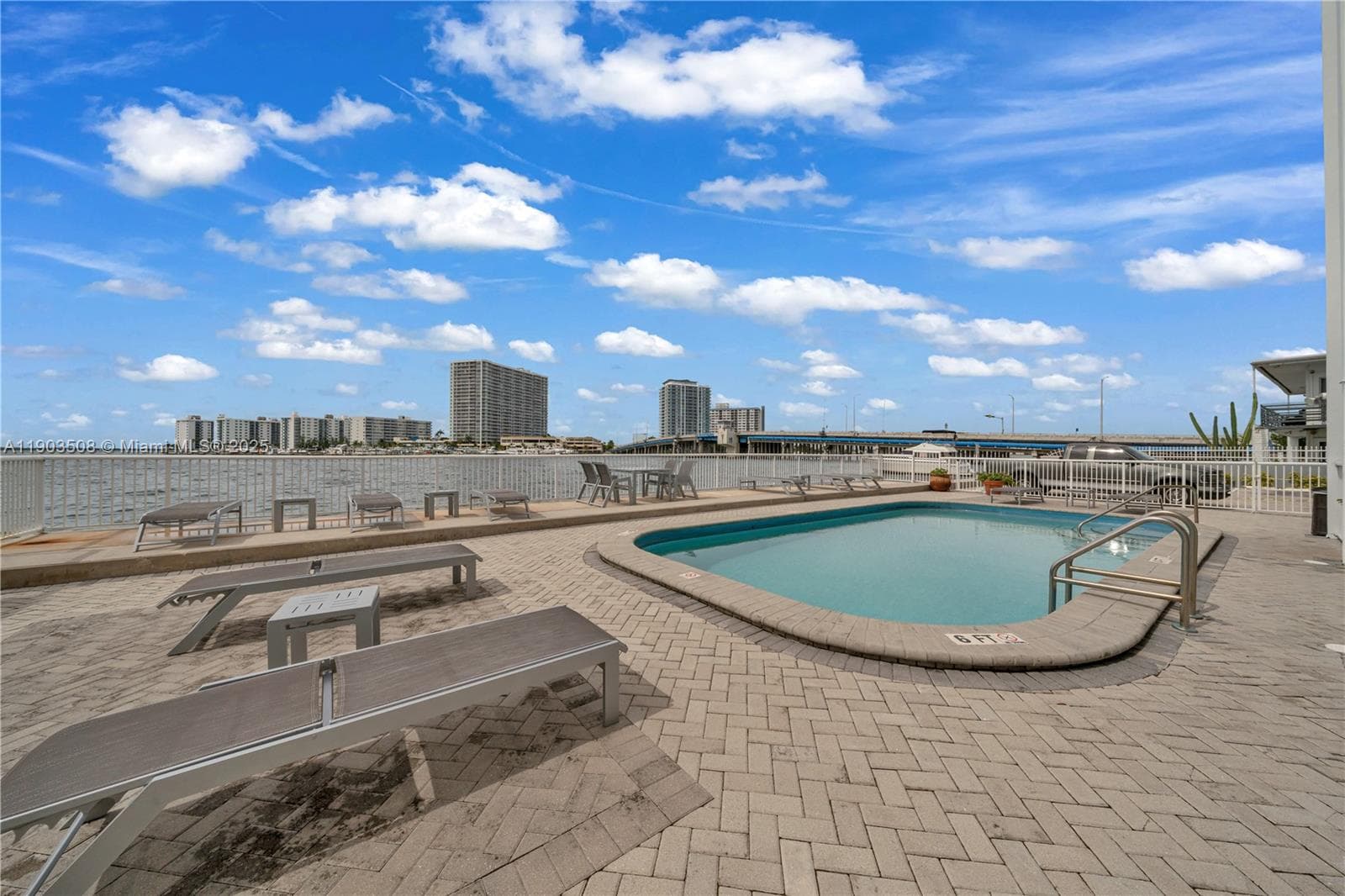 VILLA BAY VISTA CONDO · #505 in Miami Beach - Photo 15