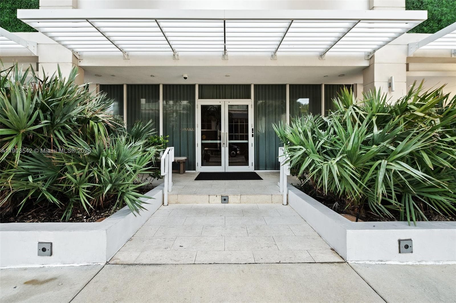 TIFFANY HOUSE CONDO · #505 in Fort Lauderdale - Photo 4