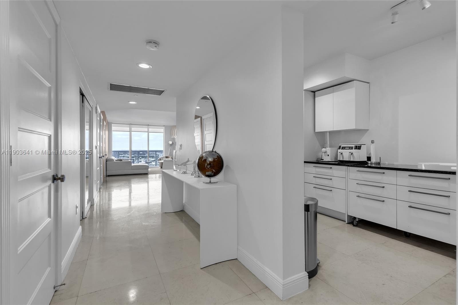 BEACH CLUB THREE CONDO · #2207 in Hallandale Beach - Photo 24