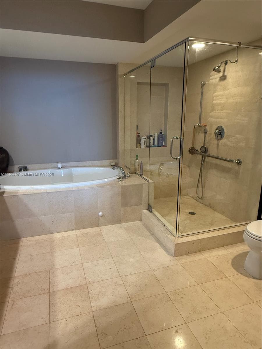 BEACH CLUB CONDO · #1702 in Hallandale Beach - Photo 23