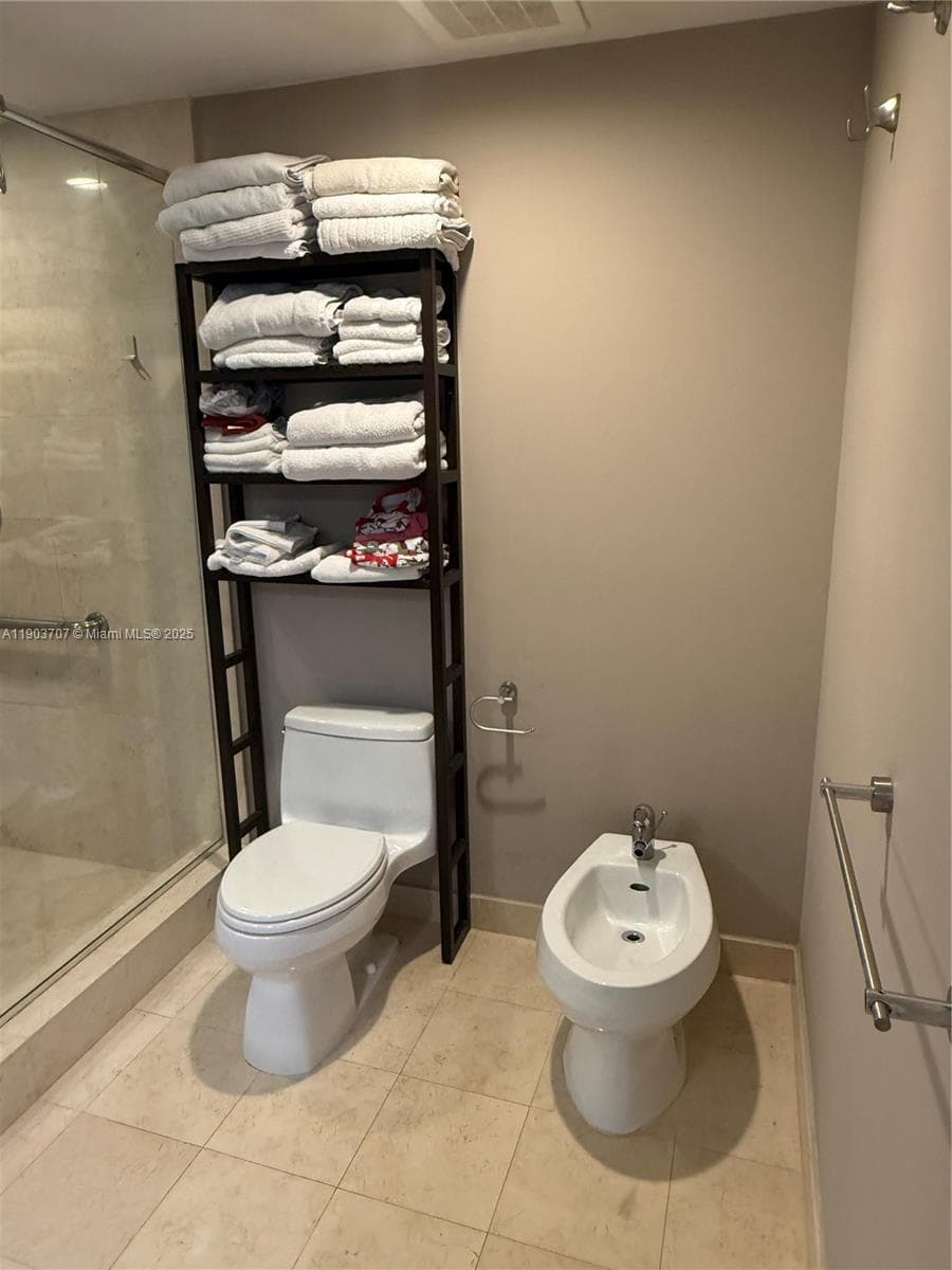 BEACH CLUB CONDO · #1702 in Hallandale Beach - Photo 24