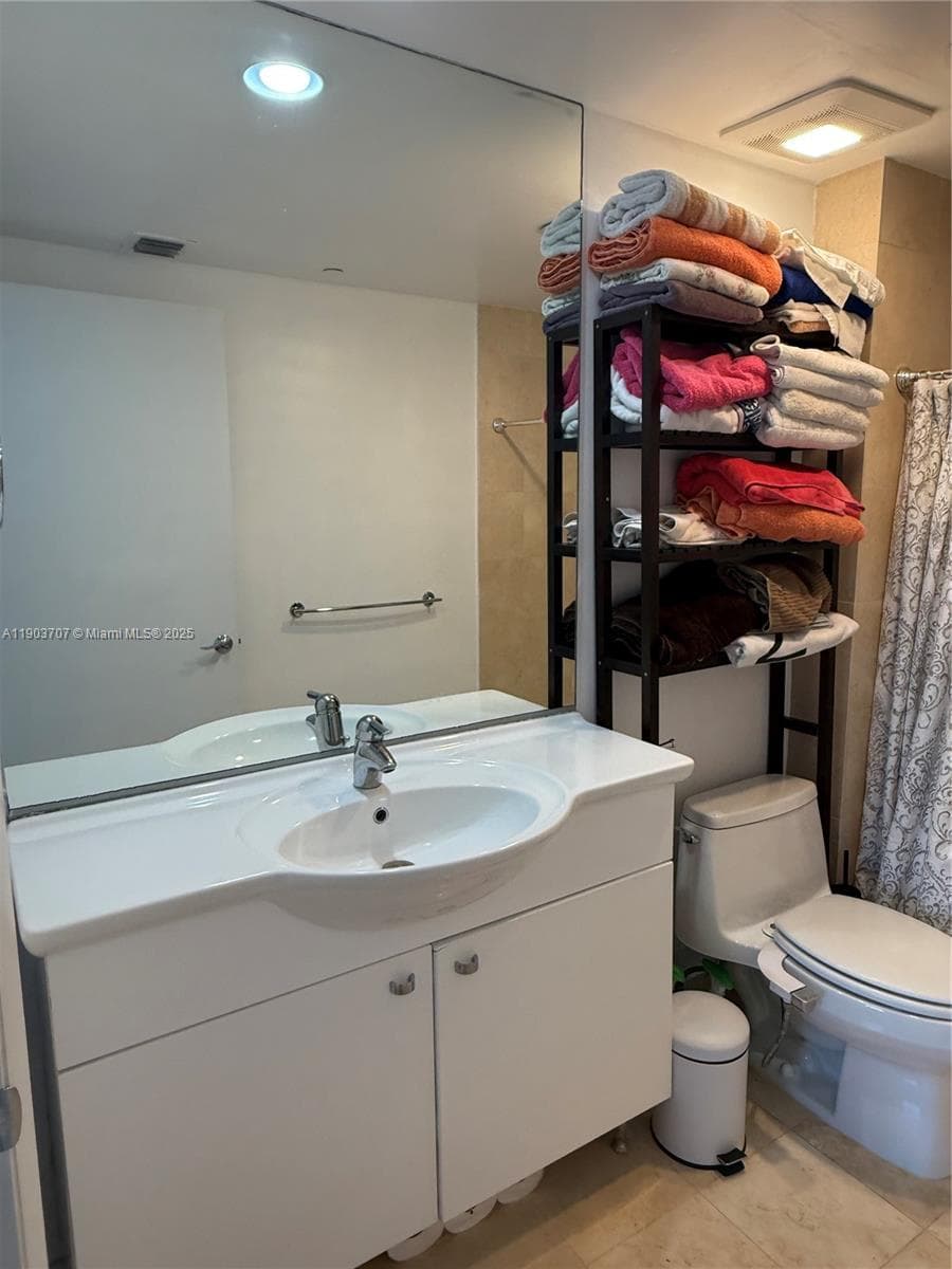 BEACH CLUB CONDO · #1702 in Hallandale Beach - Photo 29