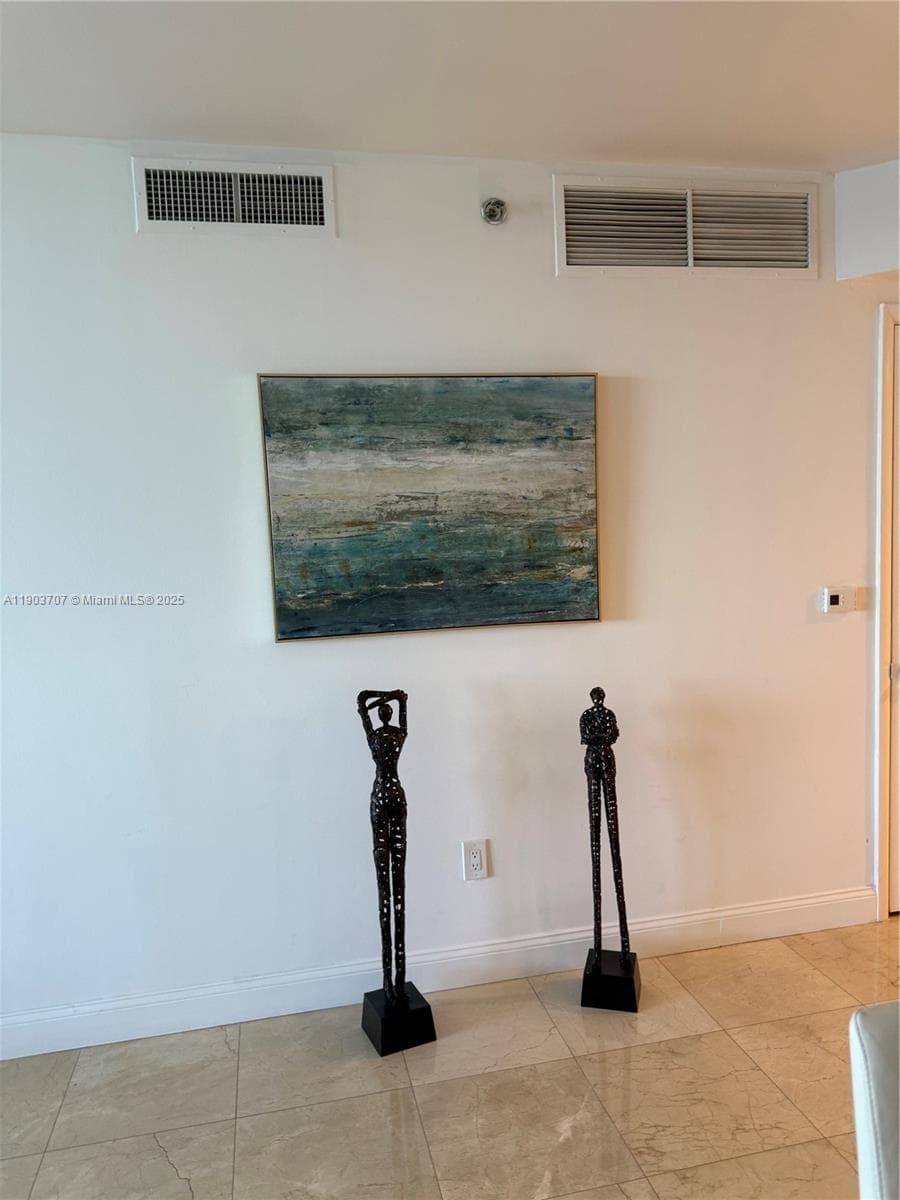BEACH CLUB CONDO · #1702 in Hallandale Beach - Photo 19