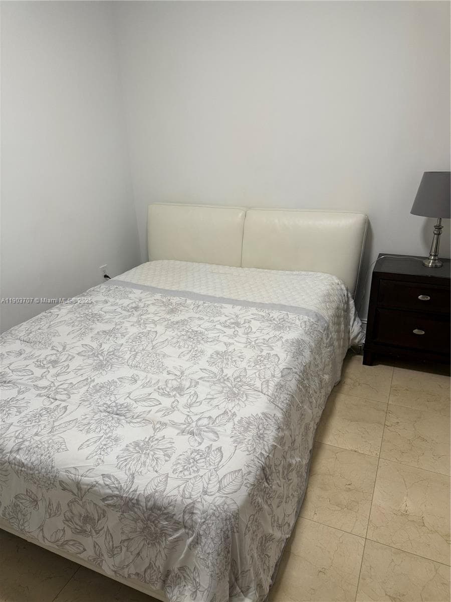 BEACH CLUB CONDO · #1702 in Hallandale Beach - Photo 30