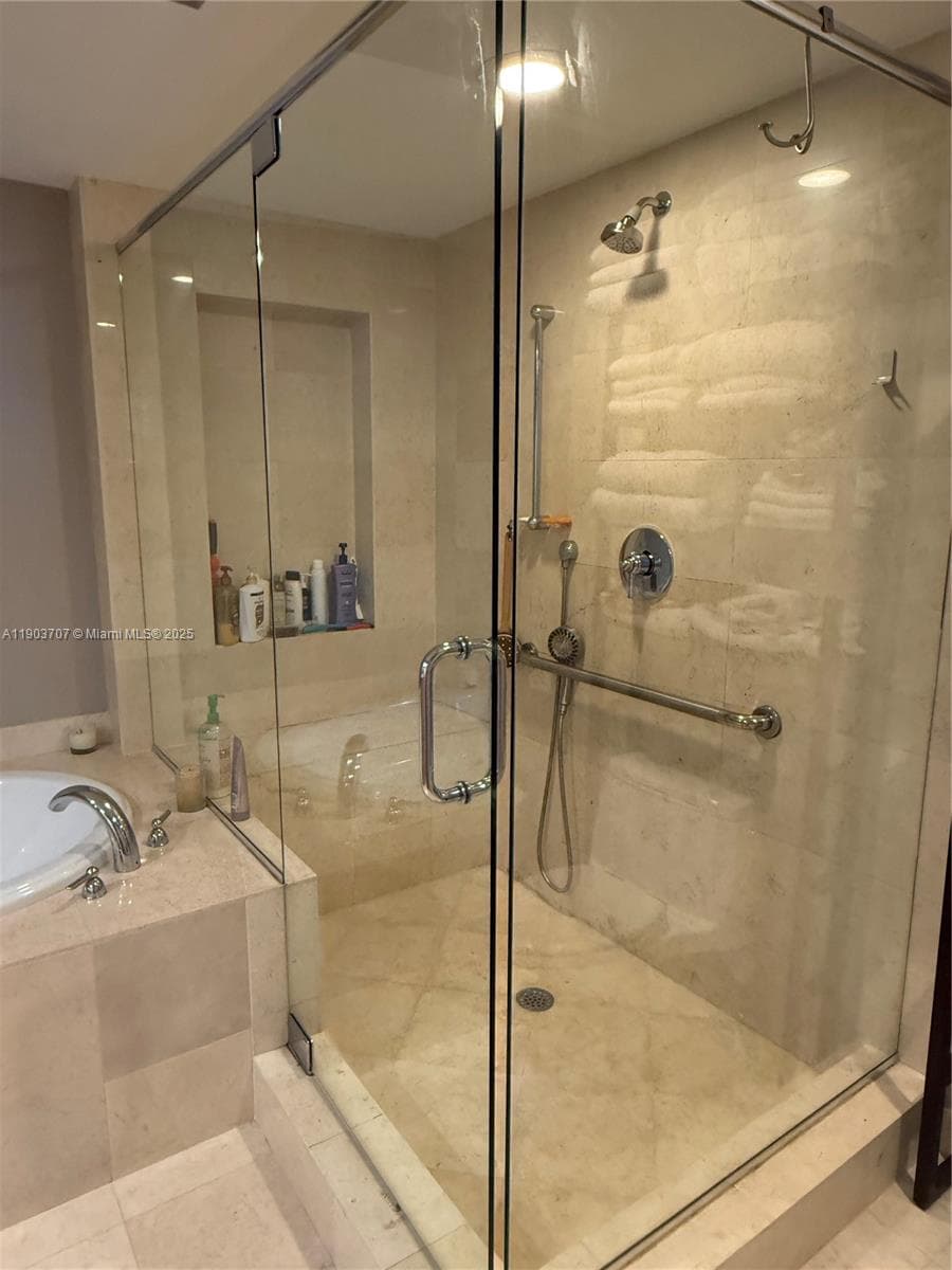 BEACH CLUB CONDO · #1702 in Hallandale Beach - Photo 25