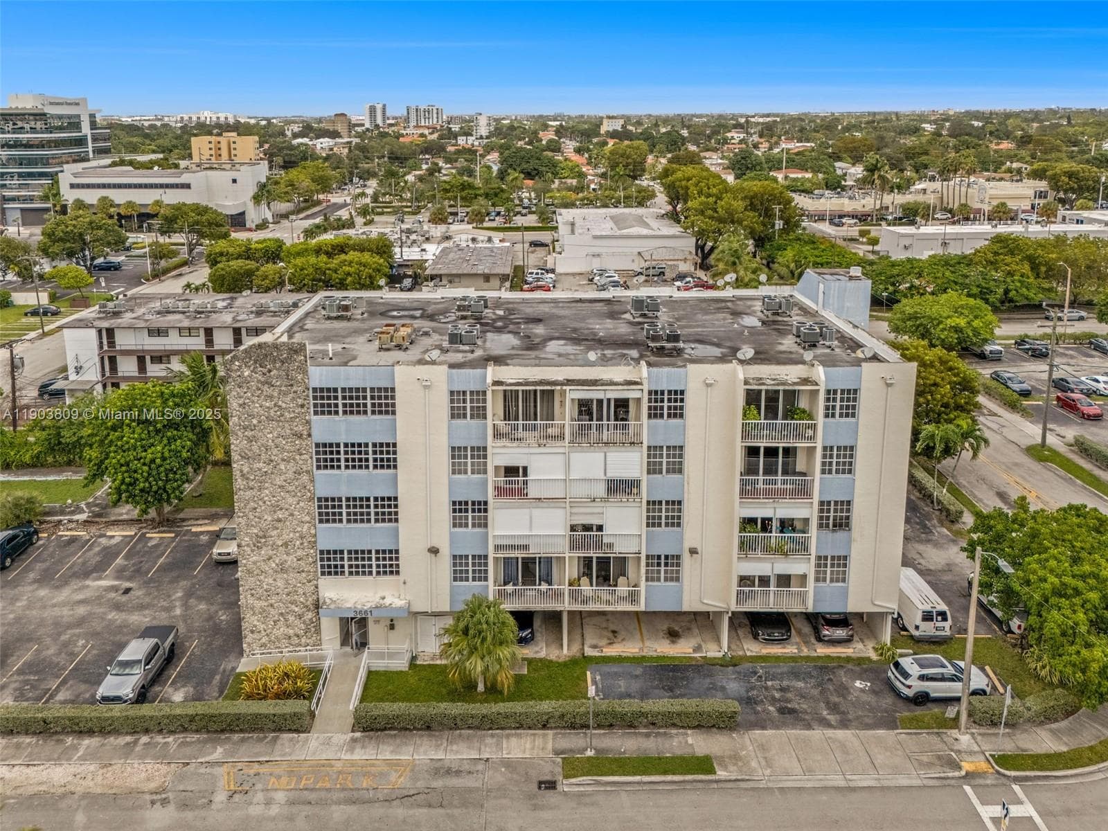 CORDOBA CONDO · #207 in Miami - Photo 2