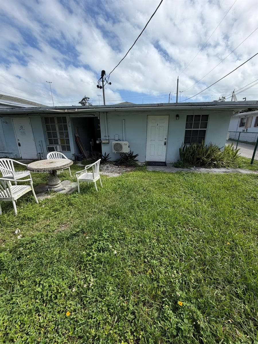 PALMEADOR HALF ACRES NO 2 · #7 in Dania Beach - Photo 2