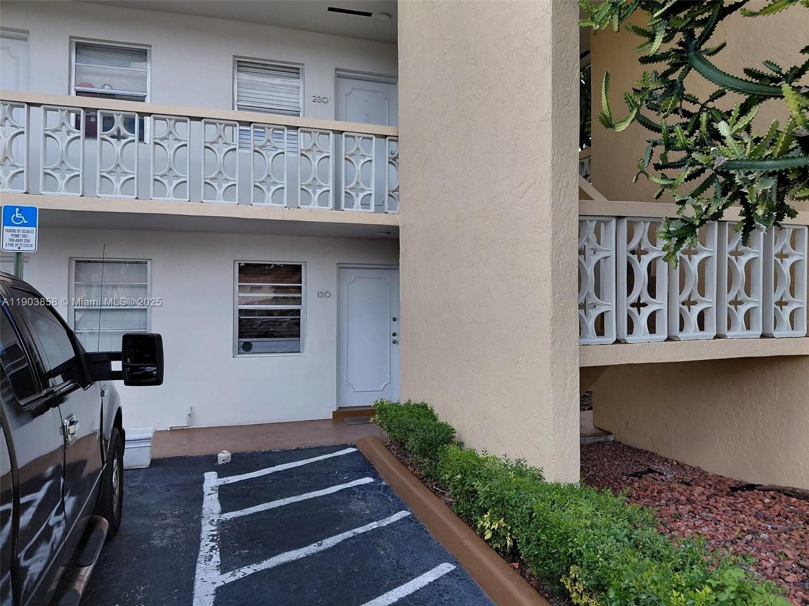 HIDDEN WATERS CONDO · #130 in North Miami - Photo 3