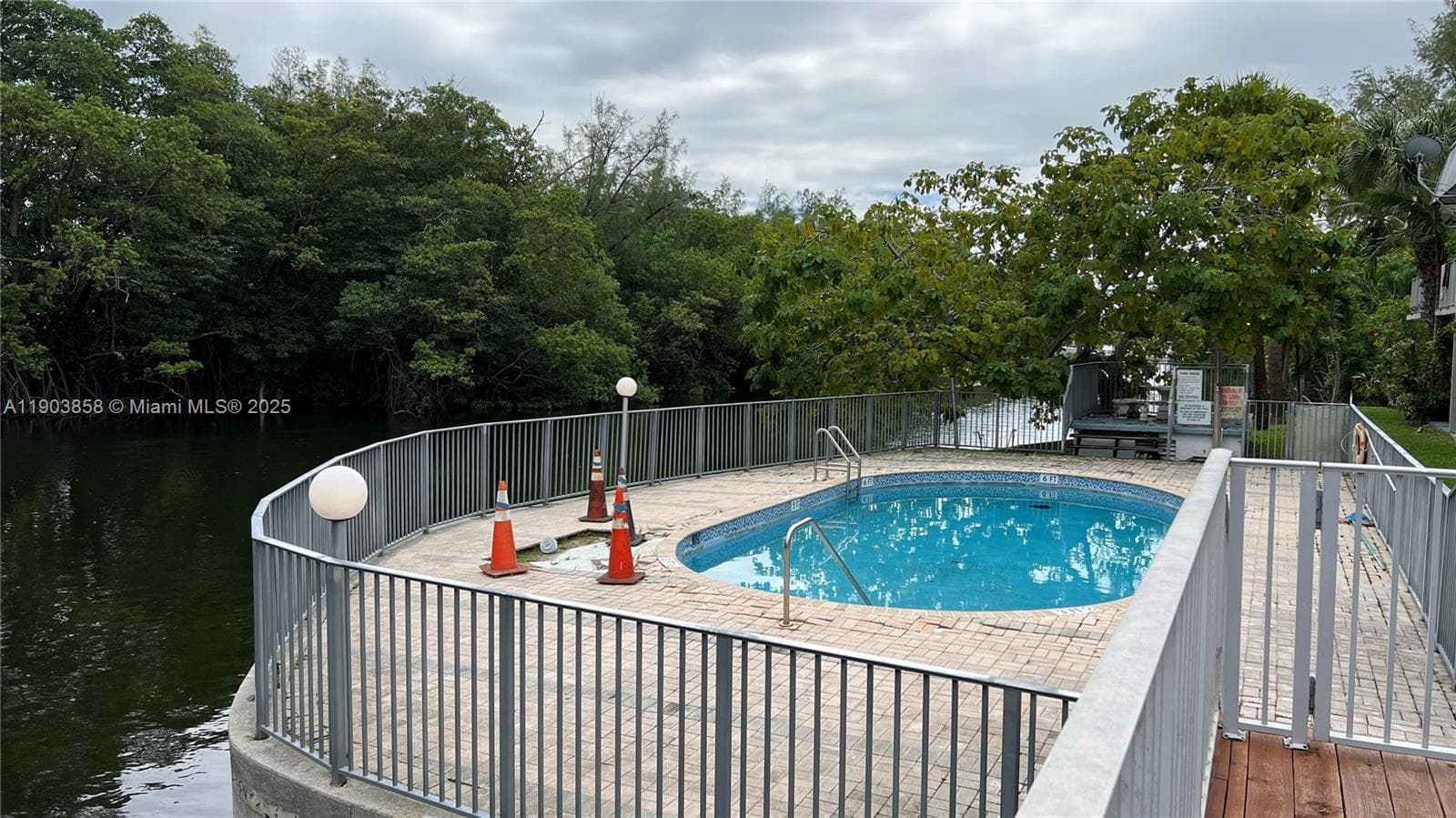 HIDDEN WATERS CONDO · #130 in North Miami - Photo 15