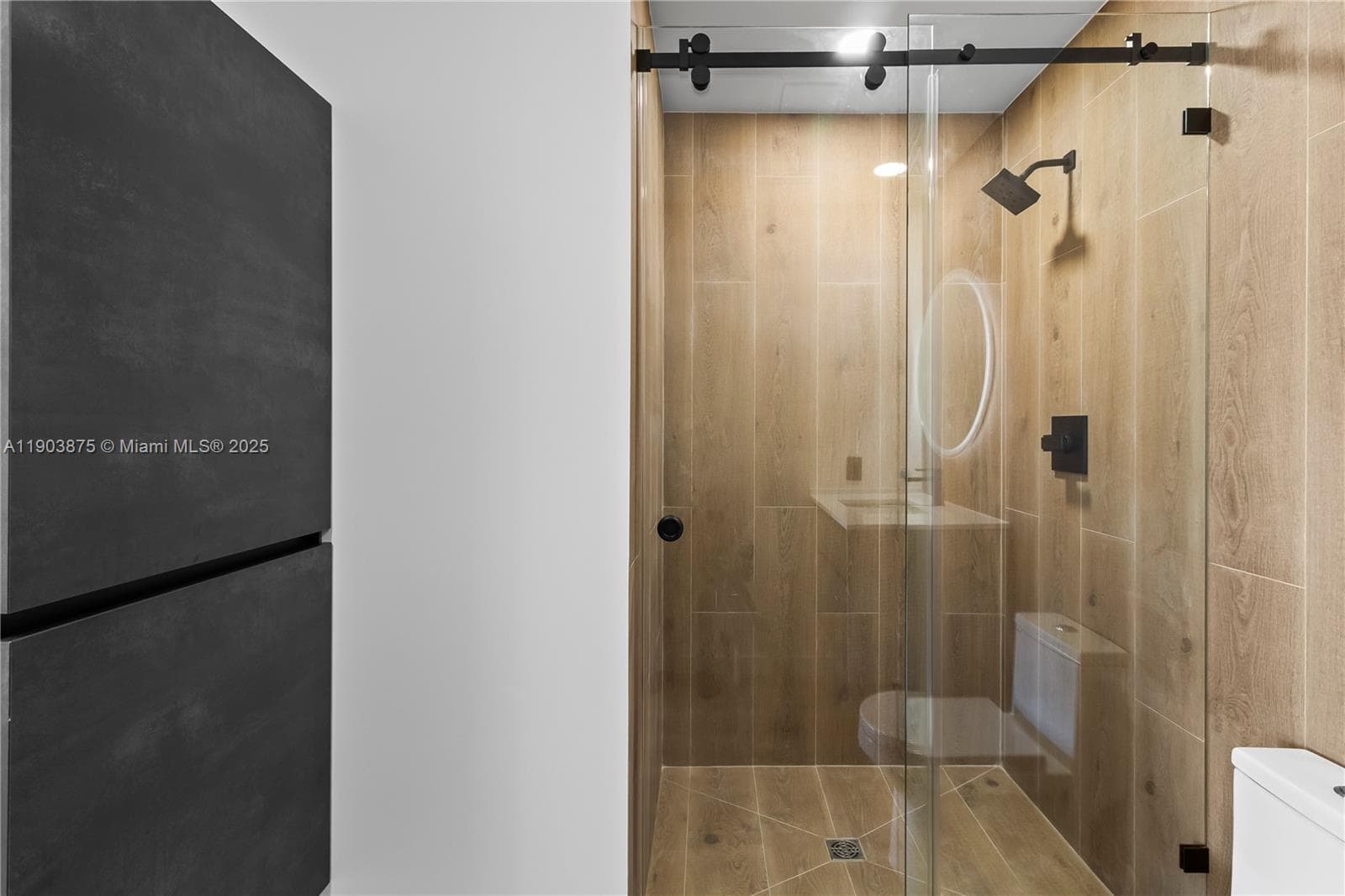 2108 NE 63rd St photo 71