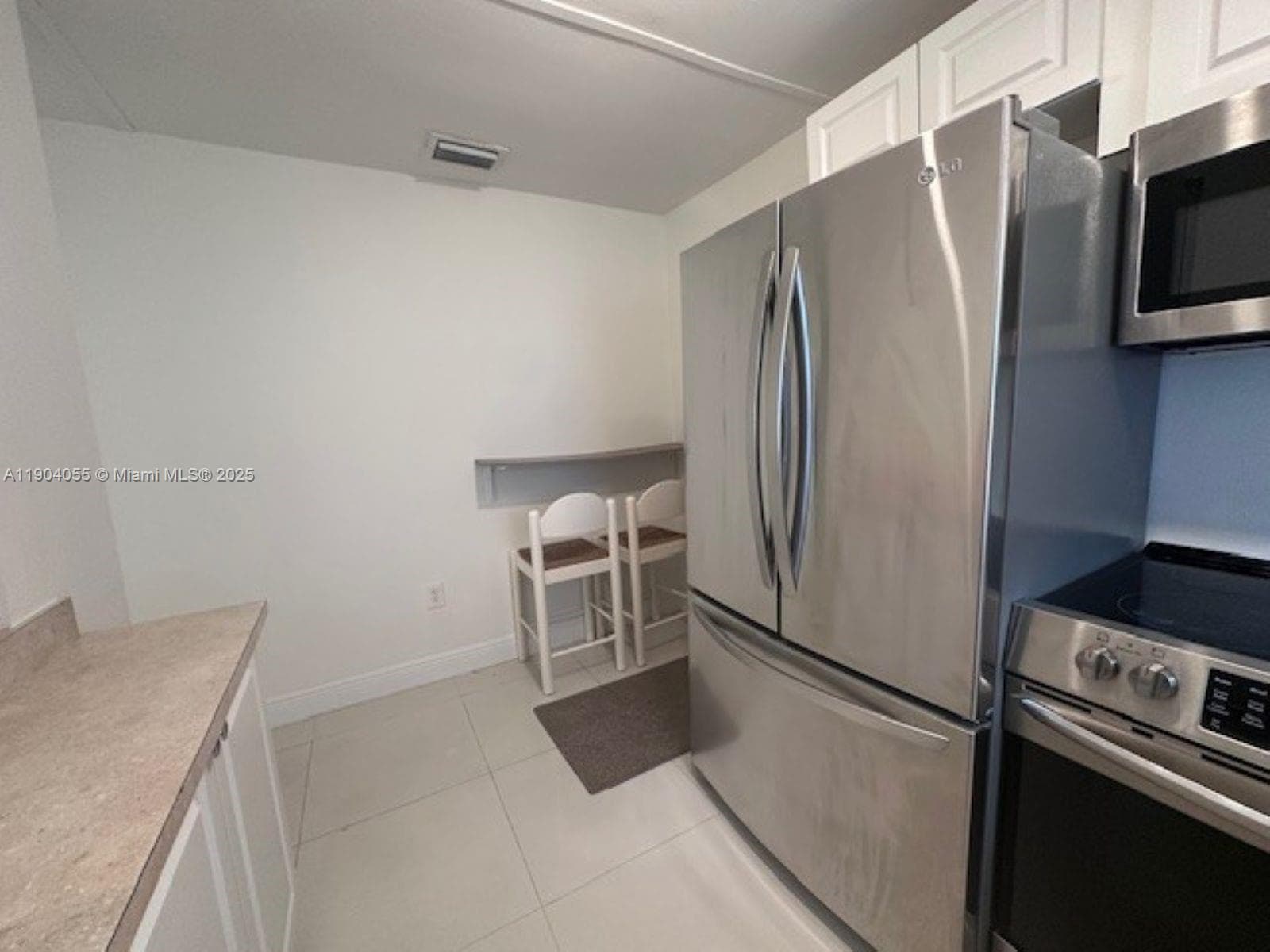 2898 NW 6th Ct photo 8