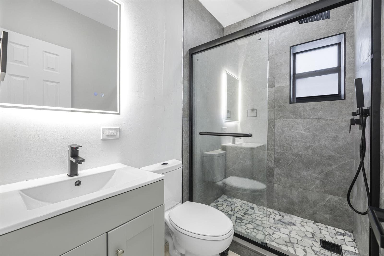 29-web-or-mls-2244-sw-10th-st
