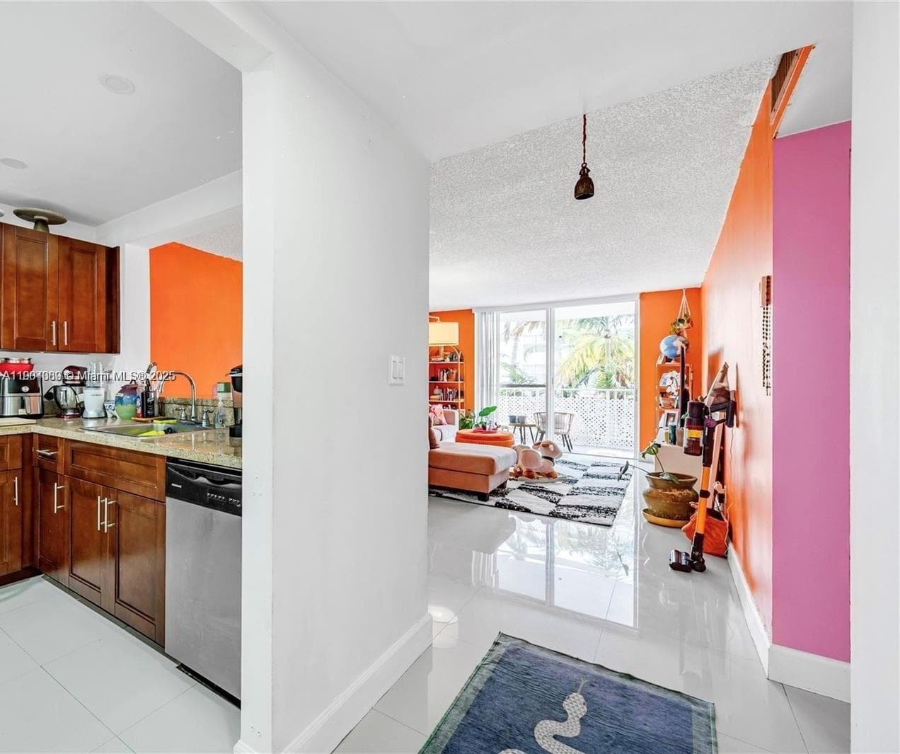 MONTECARLO CONDO · #B-312 in Miami - Photo 8