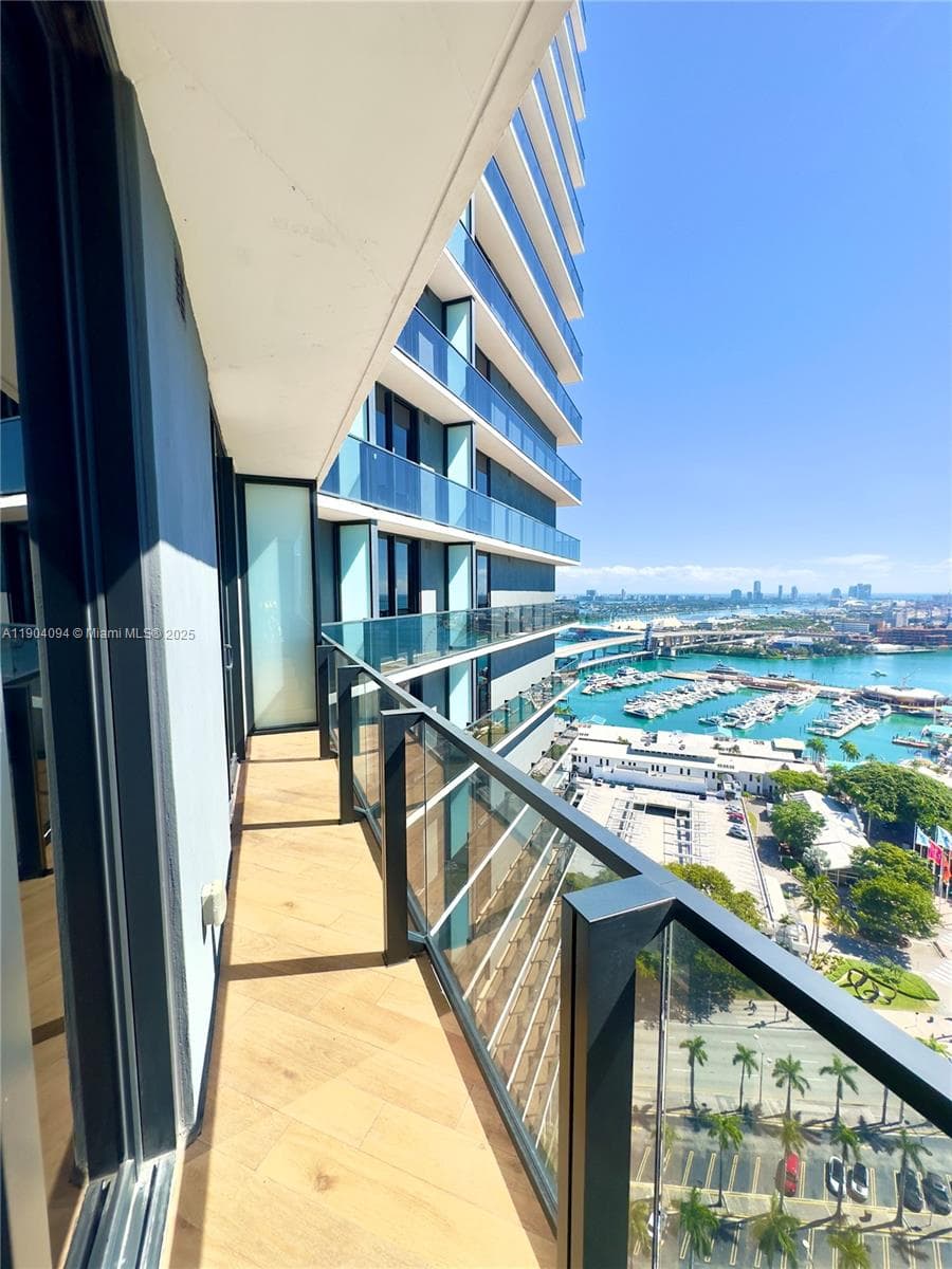 The Elser Hotel & Residences · #2114 in Miami - Photo 3