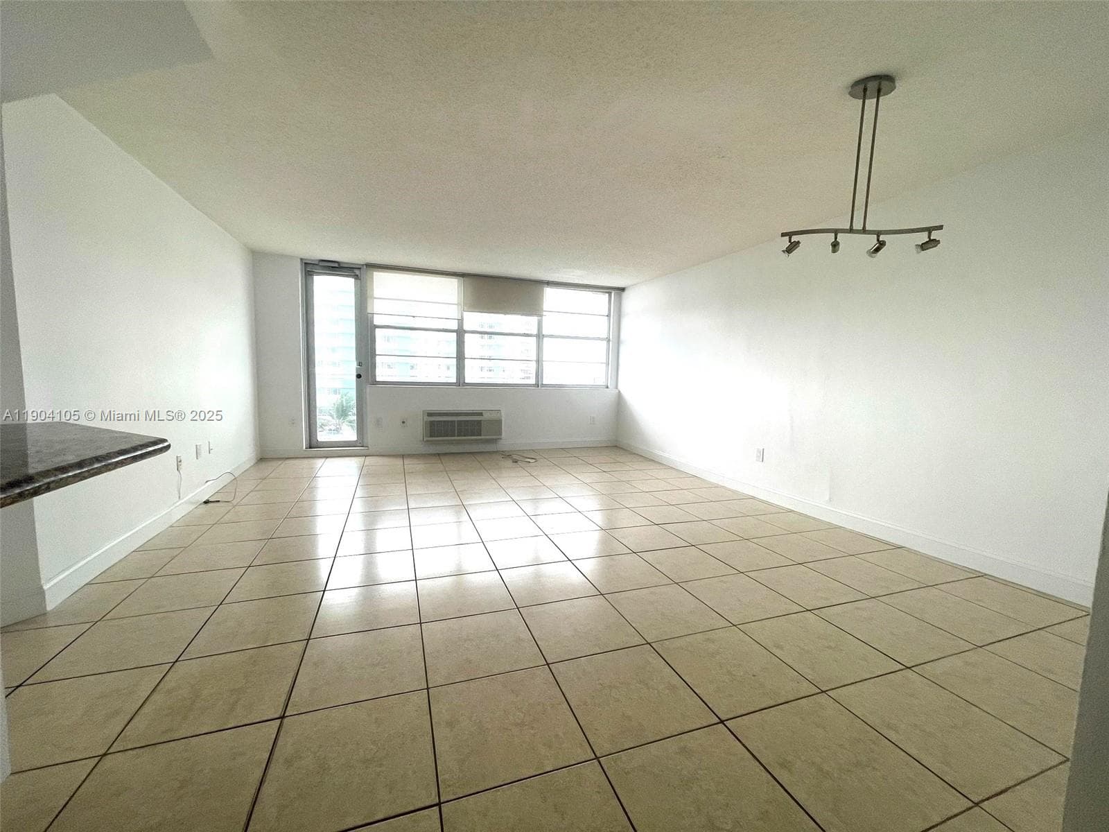 THE AMETHYST CONDO · #510 in Miami Beach - Photo 4