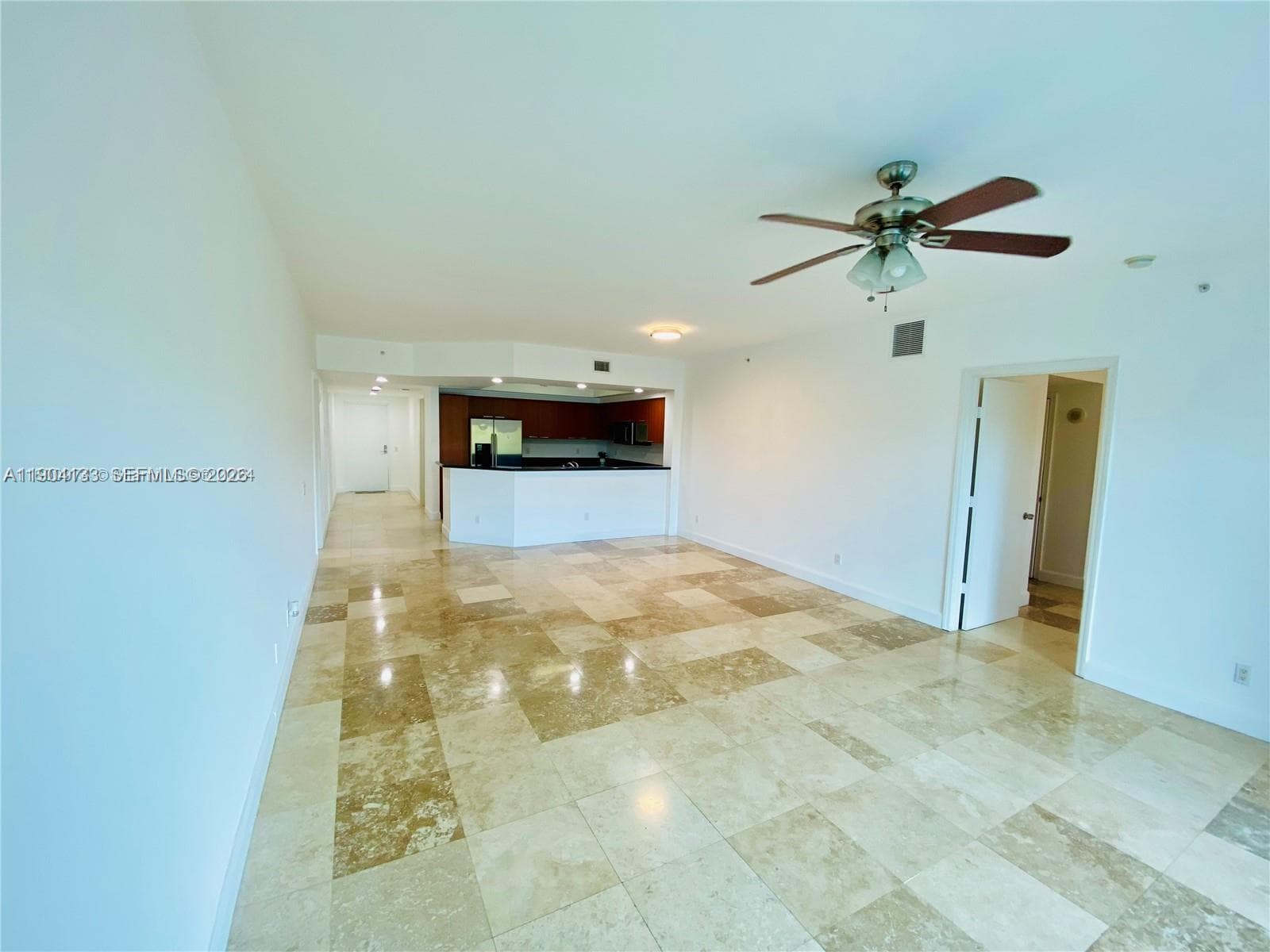 Bright and open living & dining area