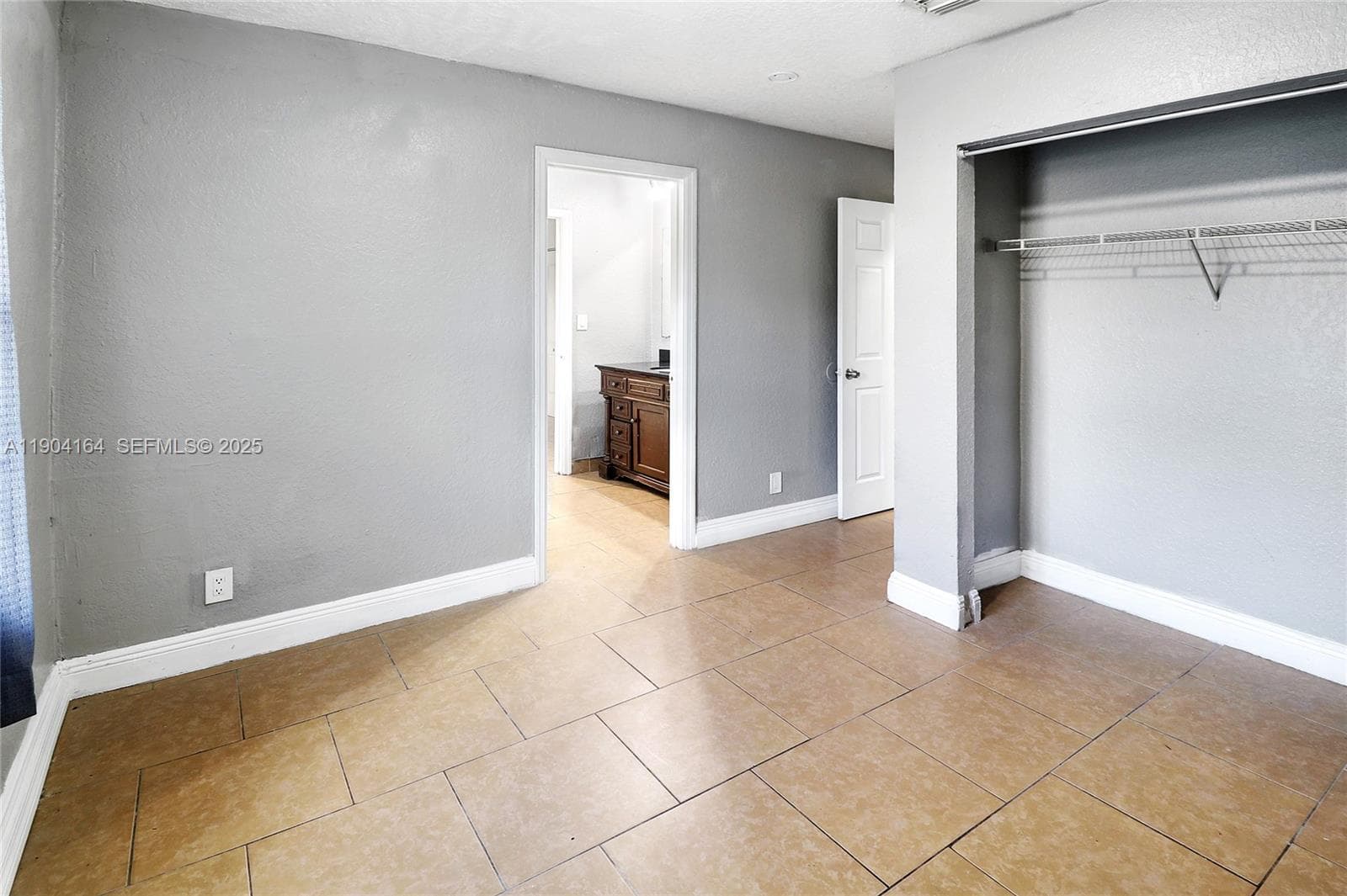 1722 NW 8th Ct photo 14
