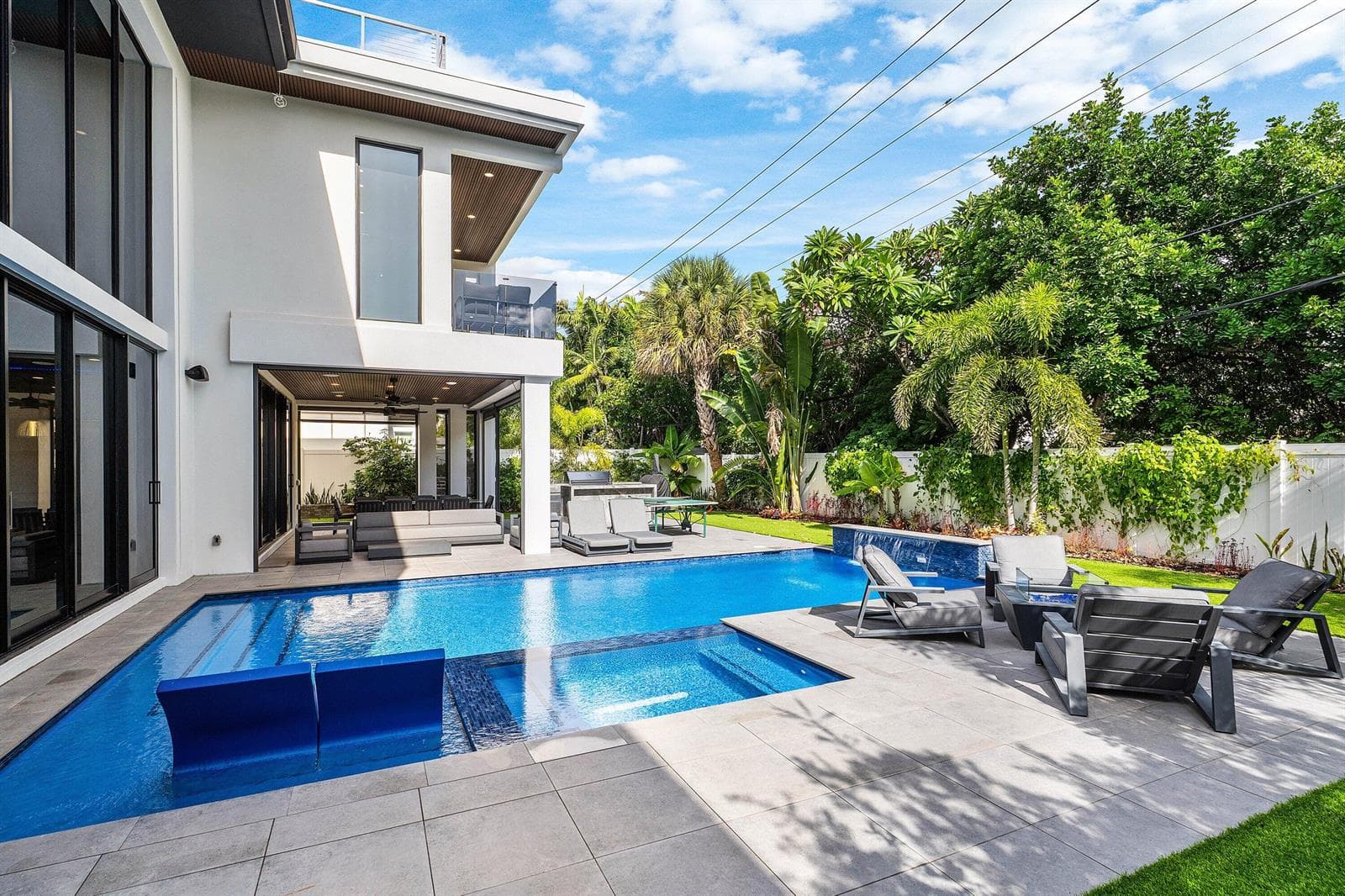 050-245Northeast6thCourt-BocaRaton-FL-33