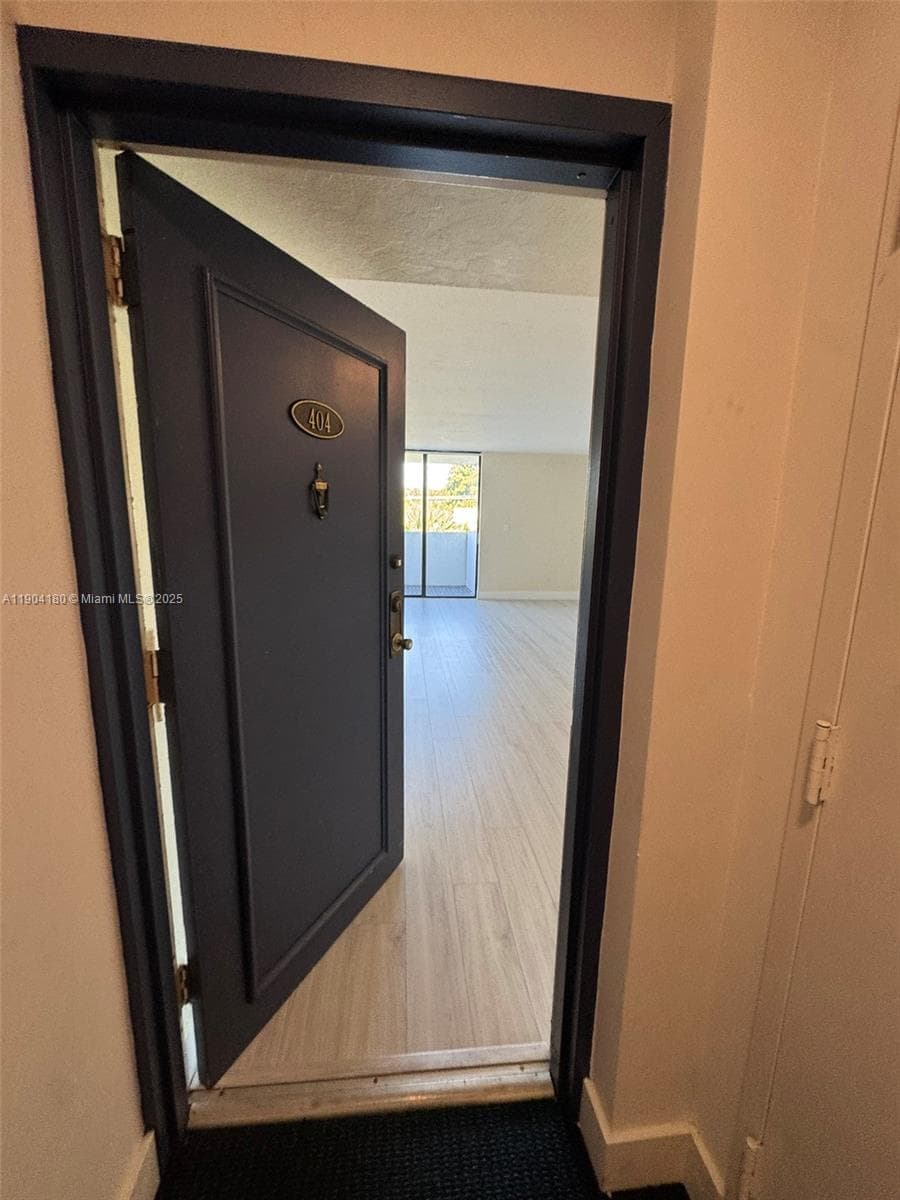 TIGERTAIL BAY CONDO · #404 in Miami - Photo 3
