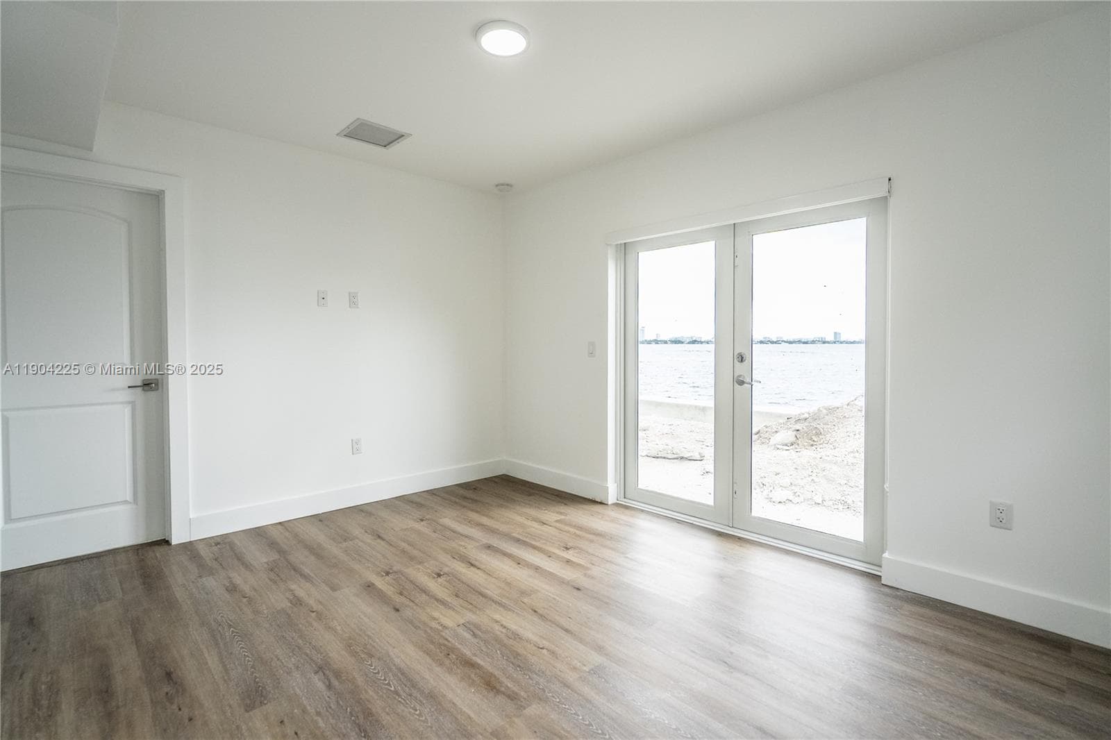 TREASURE IS 1ST ADDN PORT · #5 in North Bay Village - Photo 17