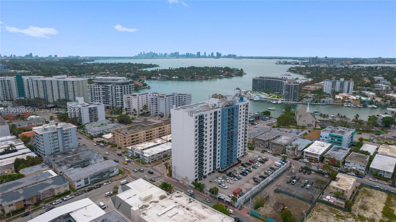 401 BLU OF NORTH BEACH CO · #1204 in Miami Beach - Photo 27